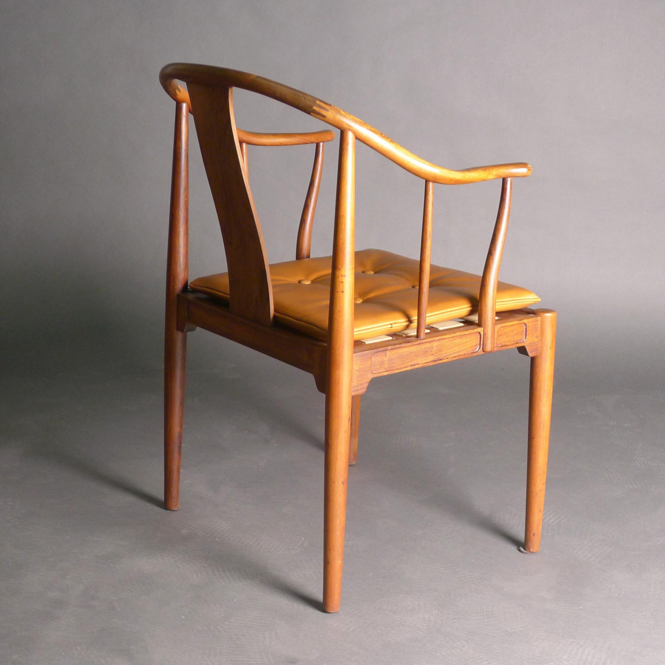 Hans Wegner rosewood China Chair, FH4283, designed 1944, Fritz Hansen 1960s For Sale 1