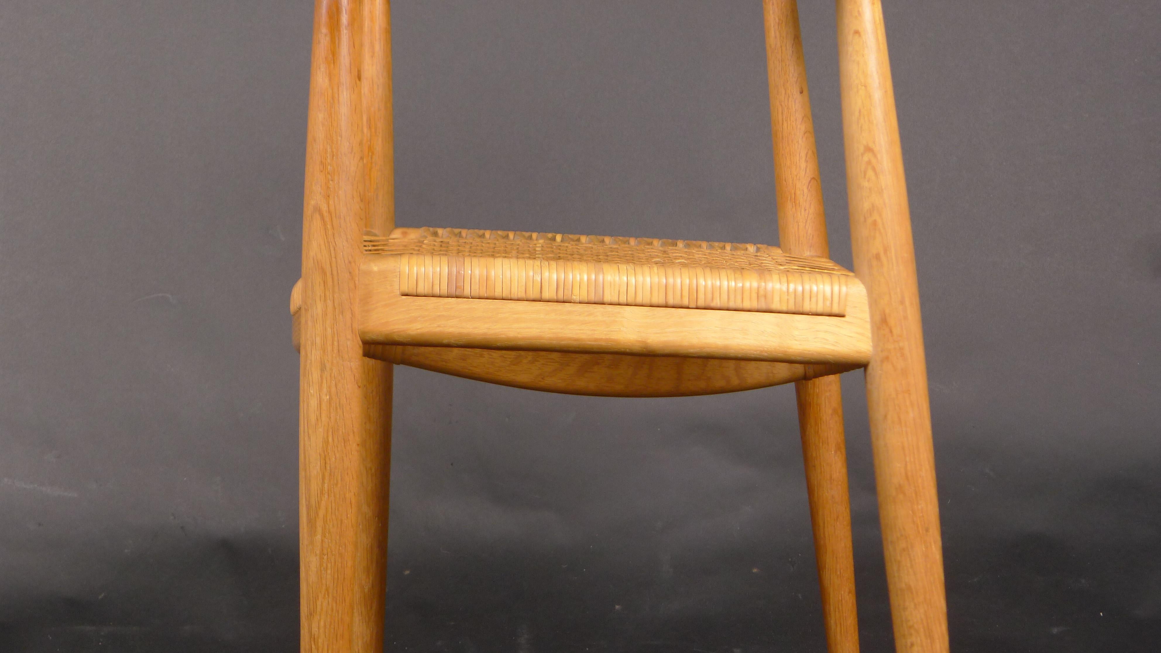 Cane Hans Wegner, Round Chair JH501, oak and cane, made by Johannes Hansen For Sale