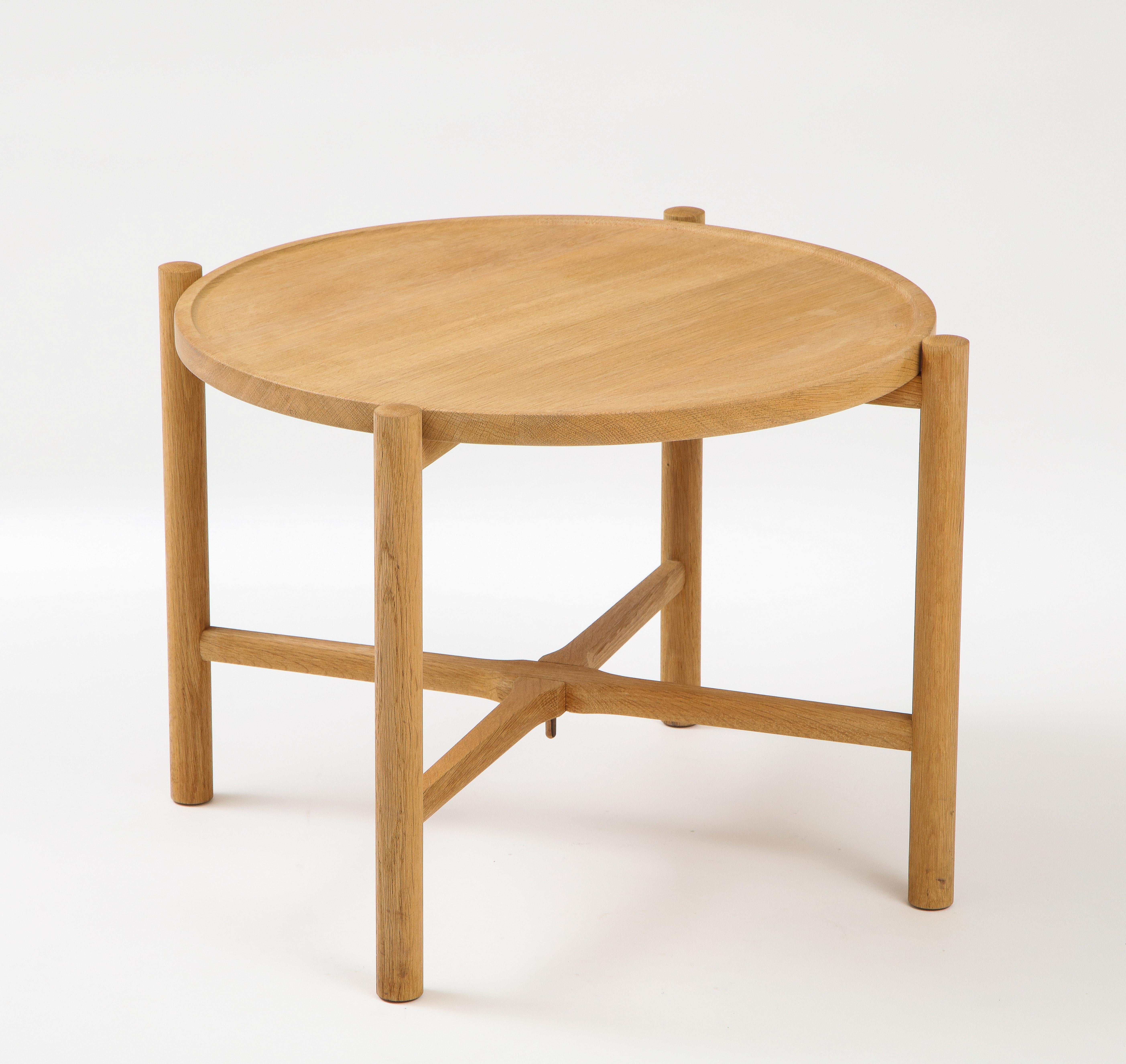 Hans Wegner Round Tray Table, Mod. PP35, Denmark, c. 1960's 2