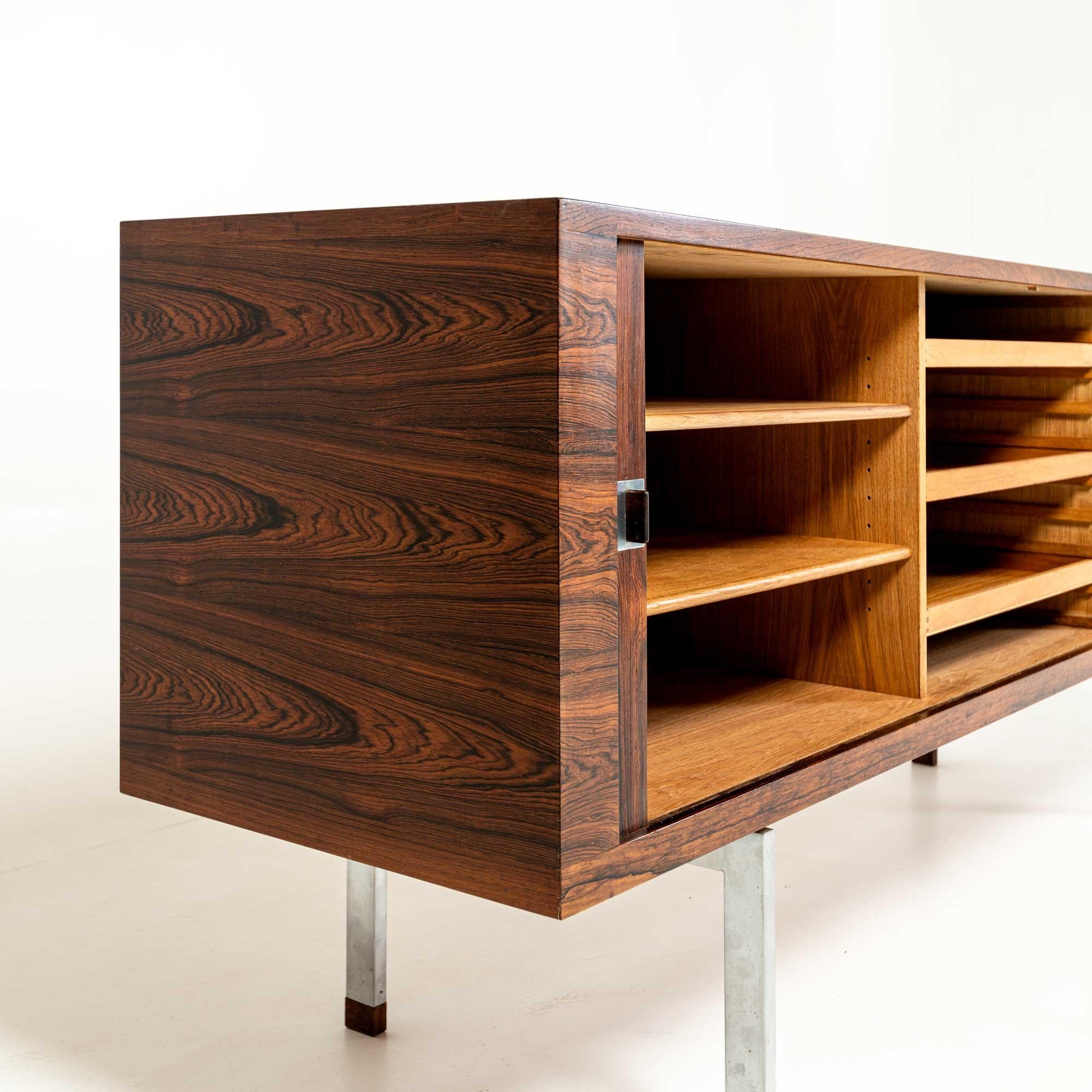Hans Wegner Ry-25 Rosewood President Sideboard/Credenza Produced by RY Møbler 3
