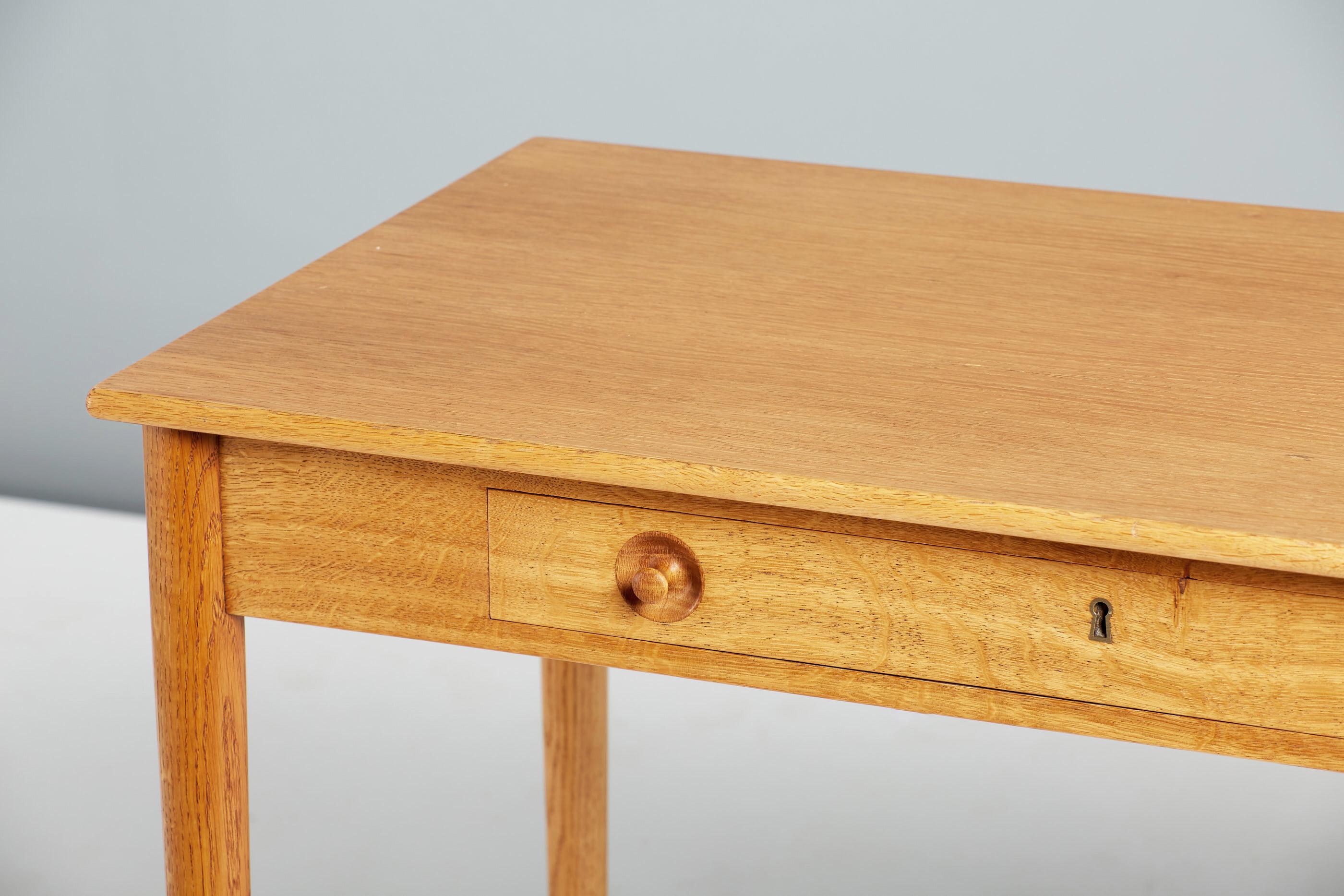 Mid-20th Century Hans Wegner RY-32 Desk, 1960 For Sale