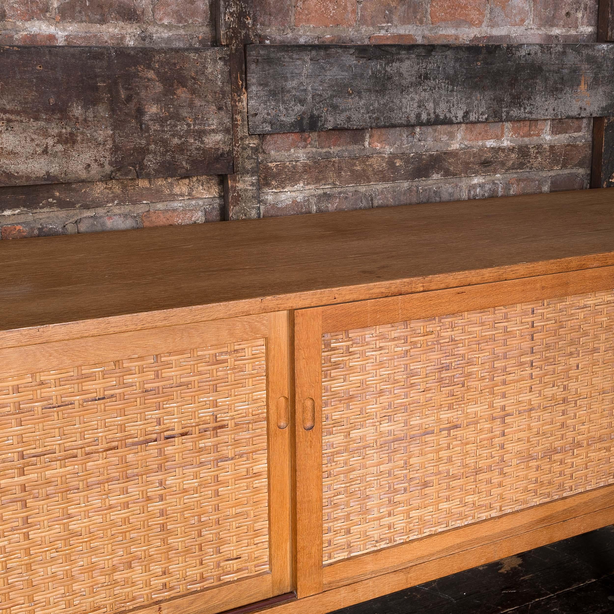 Hans Wegner RY26 Sideboard by RY Møbler For Sale 10