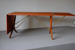 Hans Wegner Sabre-Leg Table in Teak