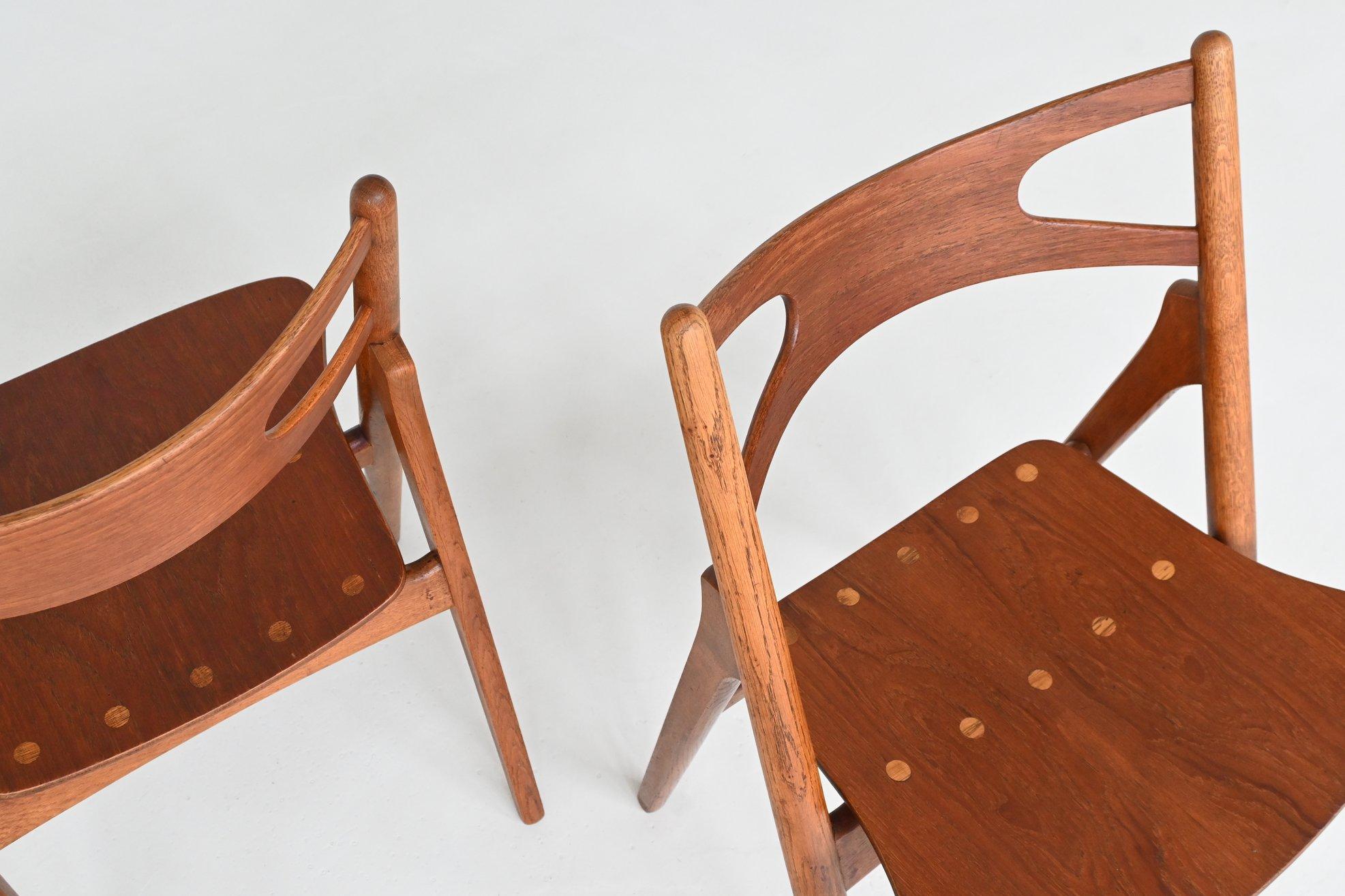 Hans Wegner Sawbuck CH29 dining chairs Carl Hansen & Son Denmark 1952 For Sale 3