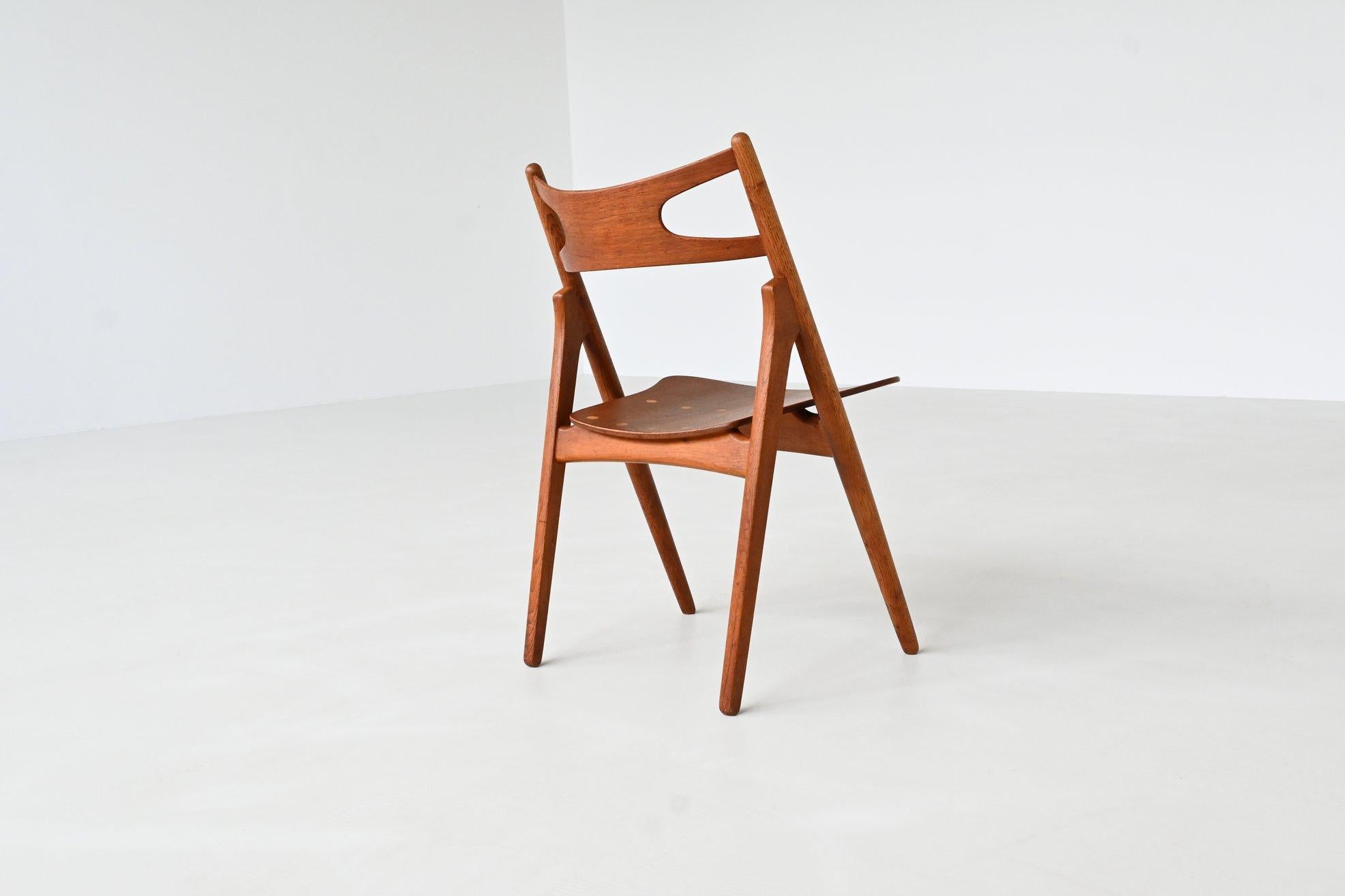 Hans Wegner Sawbuck CH29 dining chairs Carl Hansen & Son Denmark 1952 For Sale 7