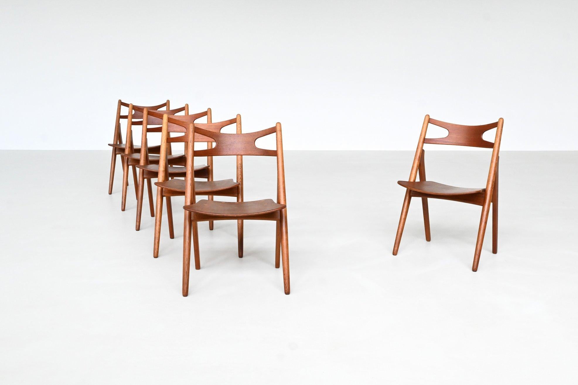 Mid-20th Century Hans Wegner Sawbuck CH29 dining chairs Carl Hansen & Son Denmark 1952 For Sale