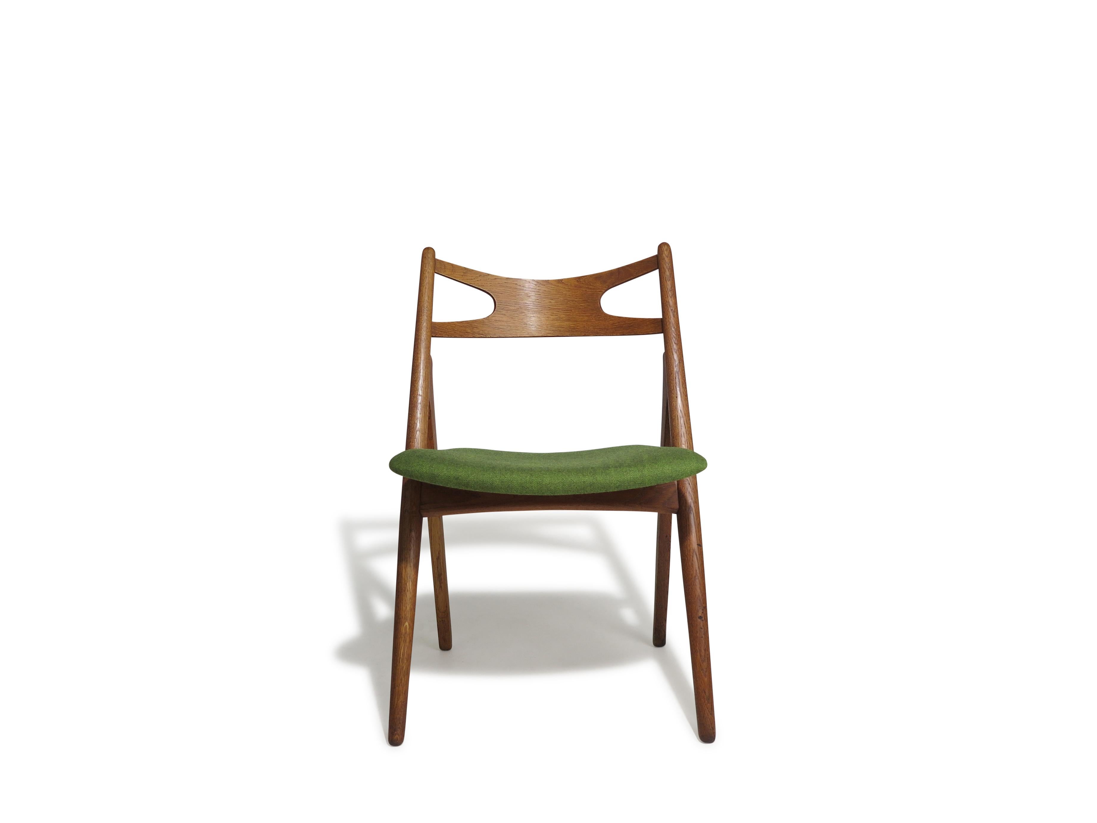 Sedie da pranzo Hans Wegner Sawbuck CH29, quattro (4) in vendita 4