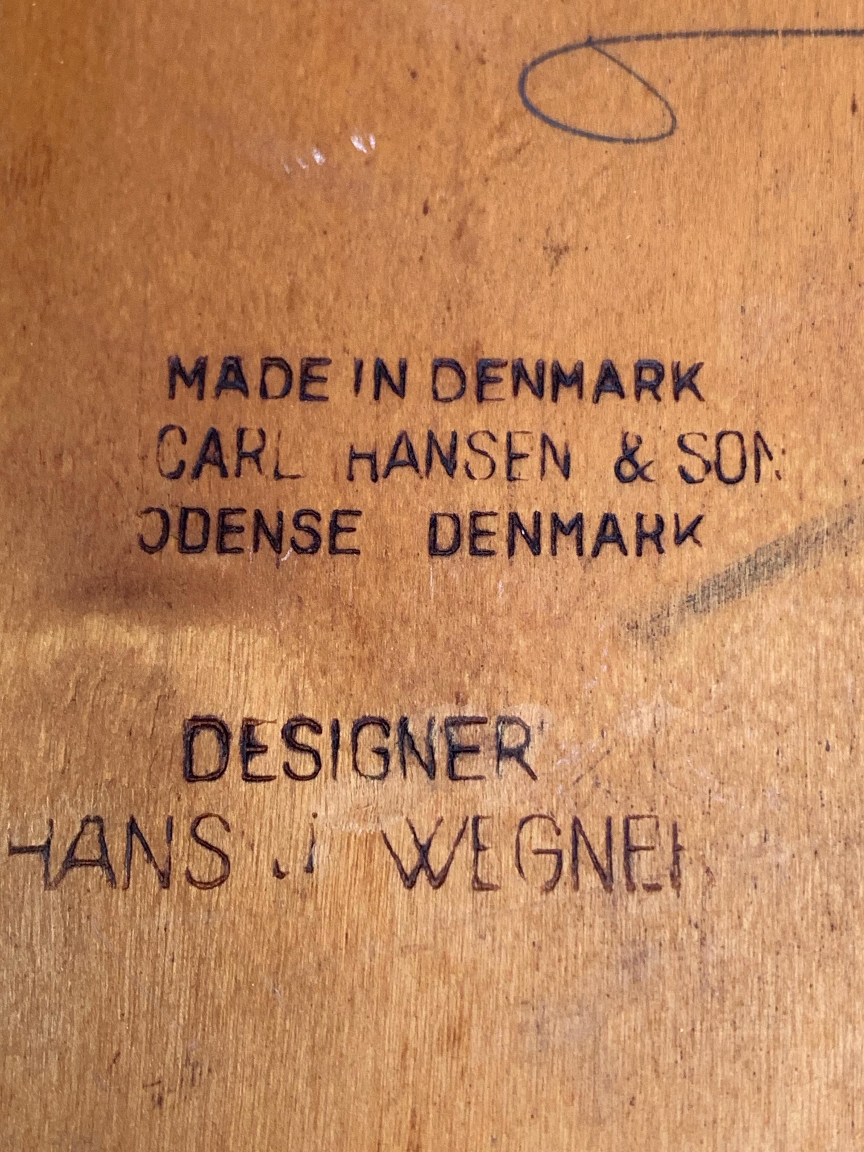 Mid-Century Modern Hans Wegner Sawbuck Chairs Pair Model CH-28 by Carl Hansen, 1950s