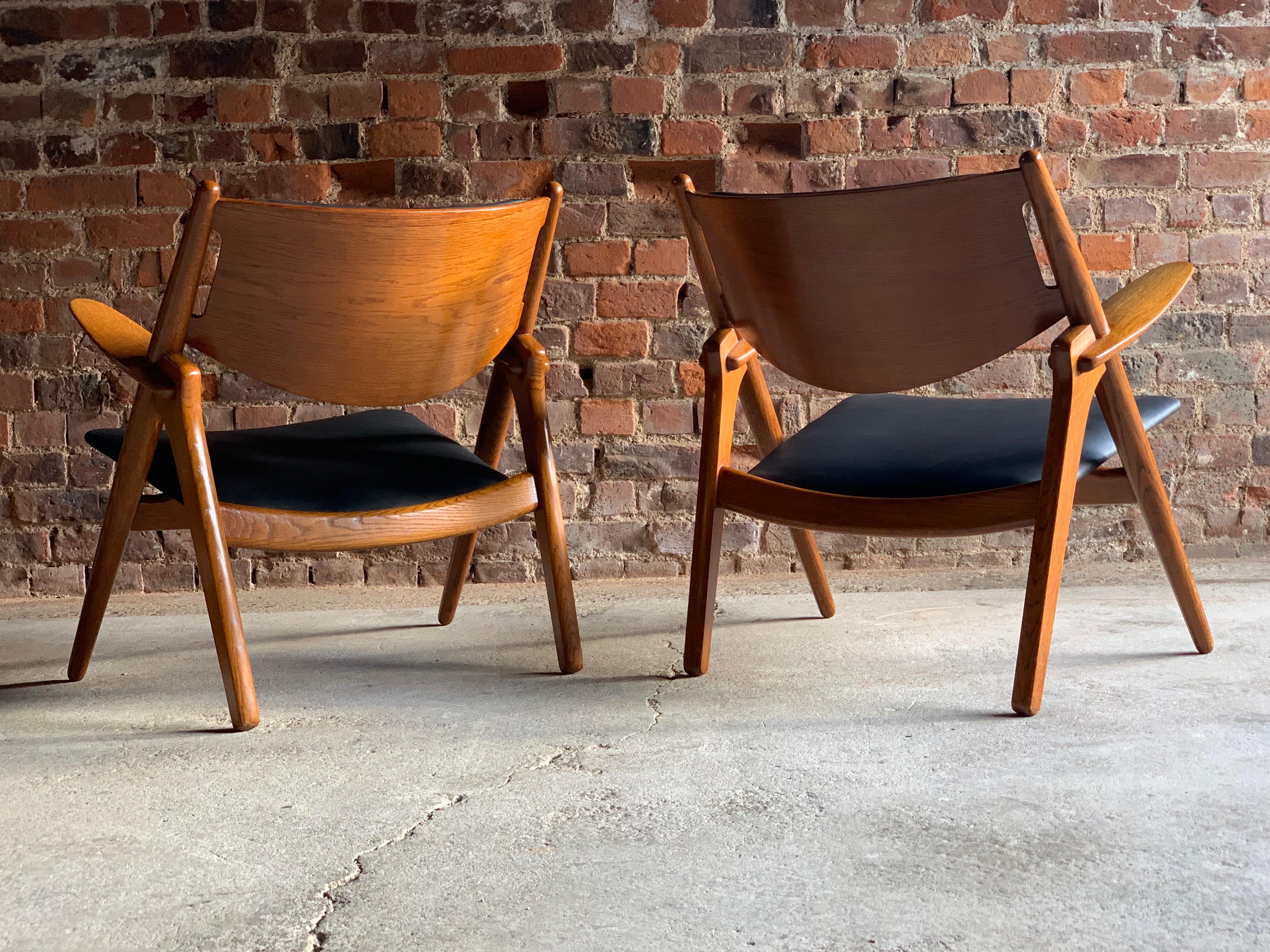 Teak Hans Wegner Sawbuck Chairs Pair Model CH-28 by Carl Hansen, 1950s