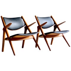 Hans Wegner Sawbuck Chairs Pair Model CH-28 by Carl Hansen, 1950s