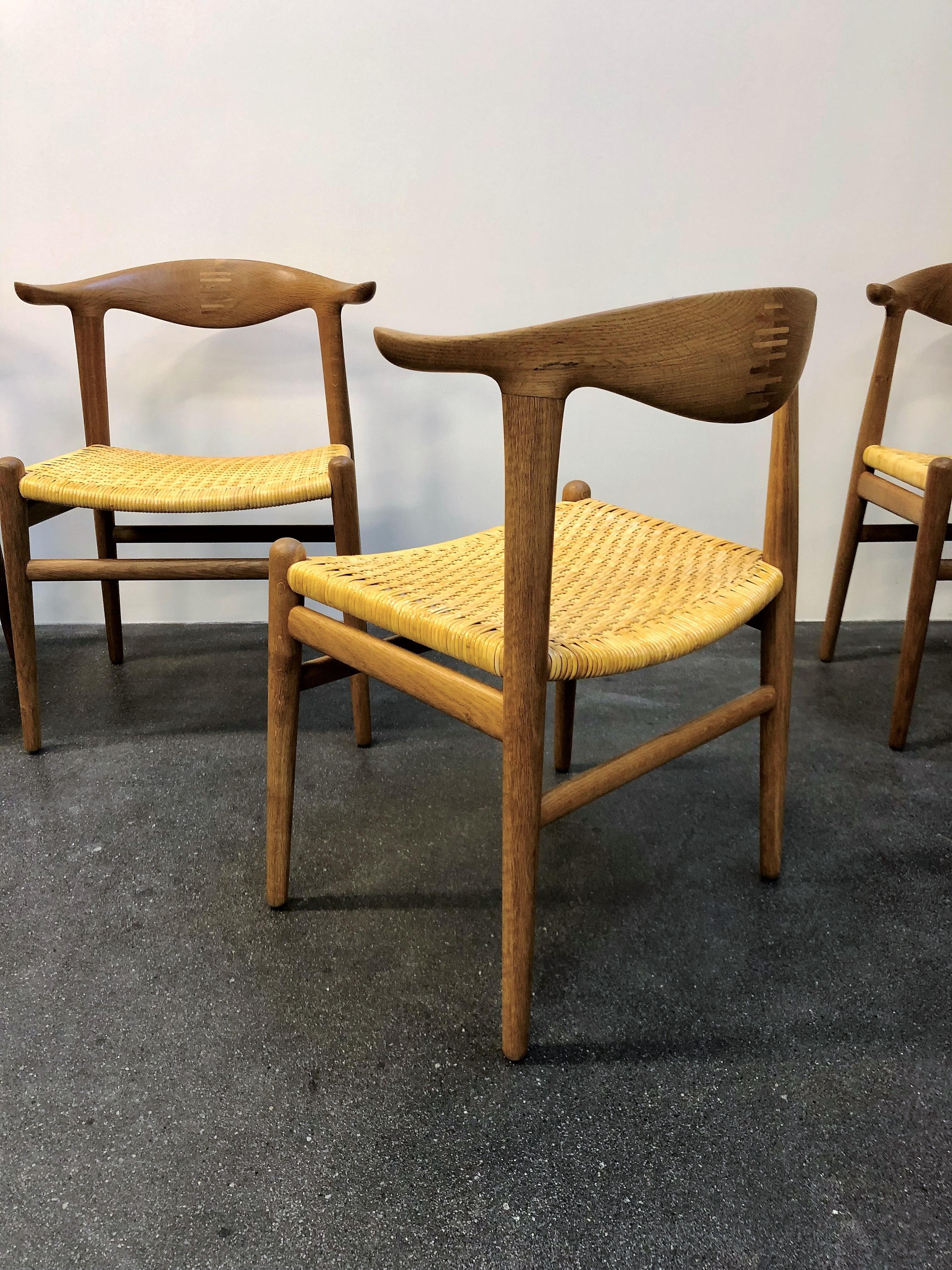 Hans Wegner Set of 10 'Cow Horn' Chairs for Johannes Hansen, 1952 In Excellent Condition For Sale In Copenhagen, DK