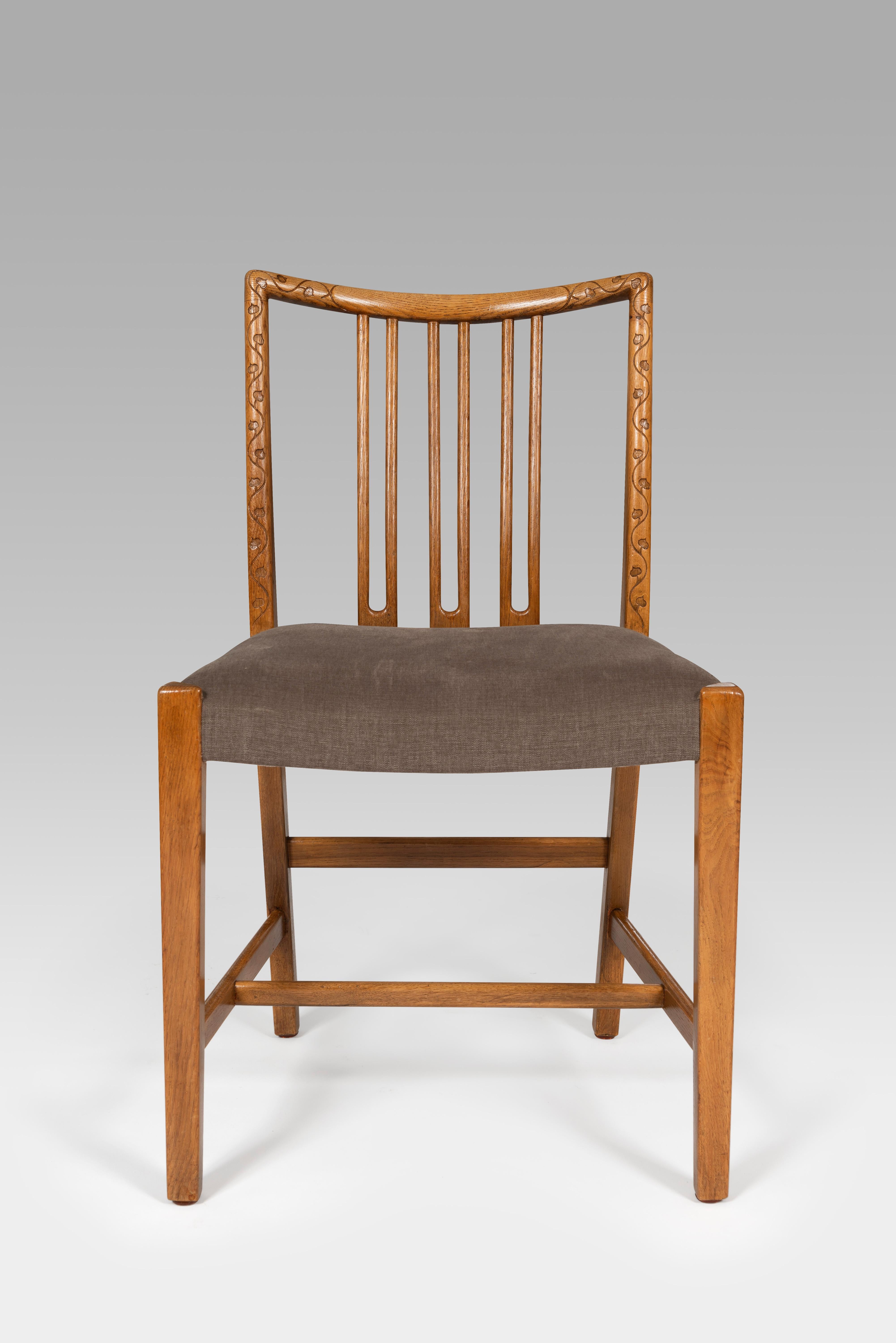 Danish Hans Wegner set of 6 spindle back model 101 hand carved oak chairs, 1950's