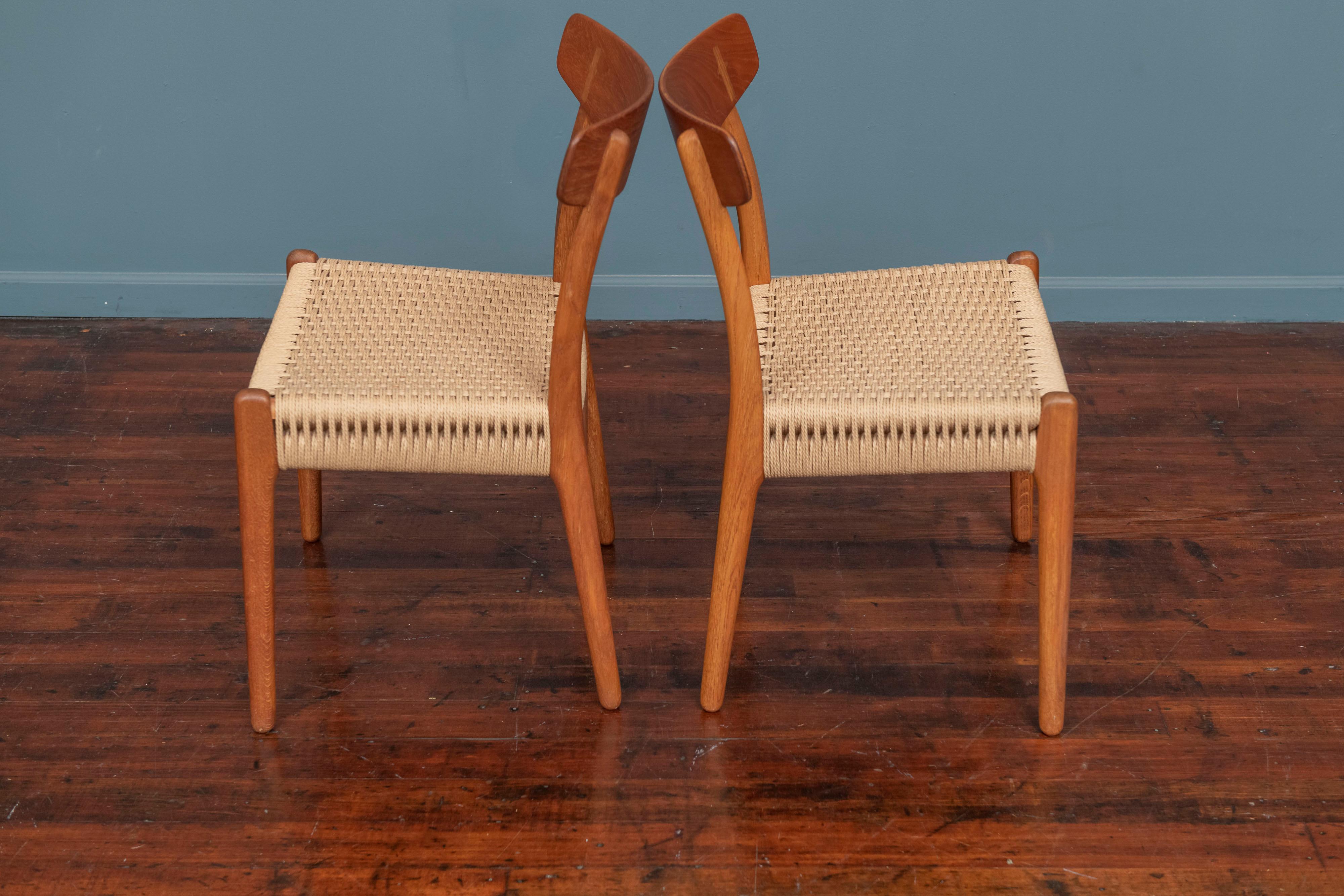 Hand-Woven Hans Wegner Set of Eight Dining Chairs Model CH-23