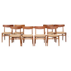 Hans Wegner Set of Eight Dining Chairs Model CH-23