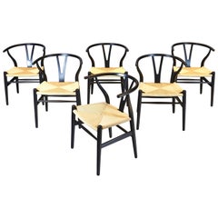 Hans Wegner:: ensemble de six chaises "Wishbone":: années 1960