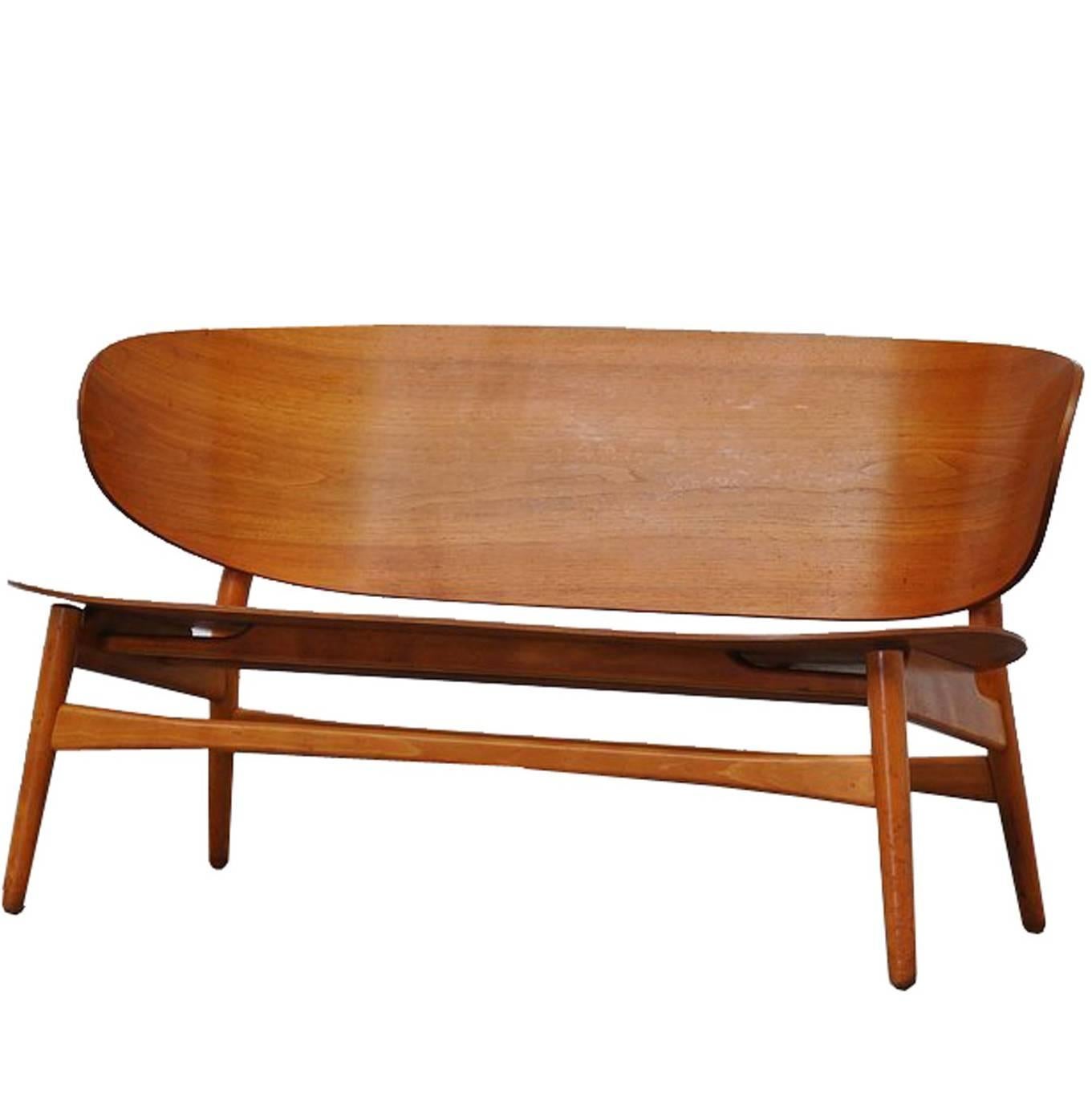 Hans Wegner Shell Settee For Sale