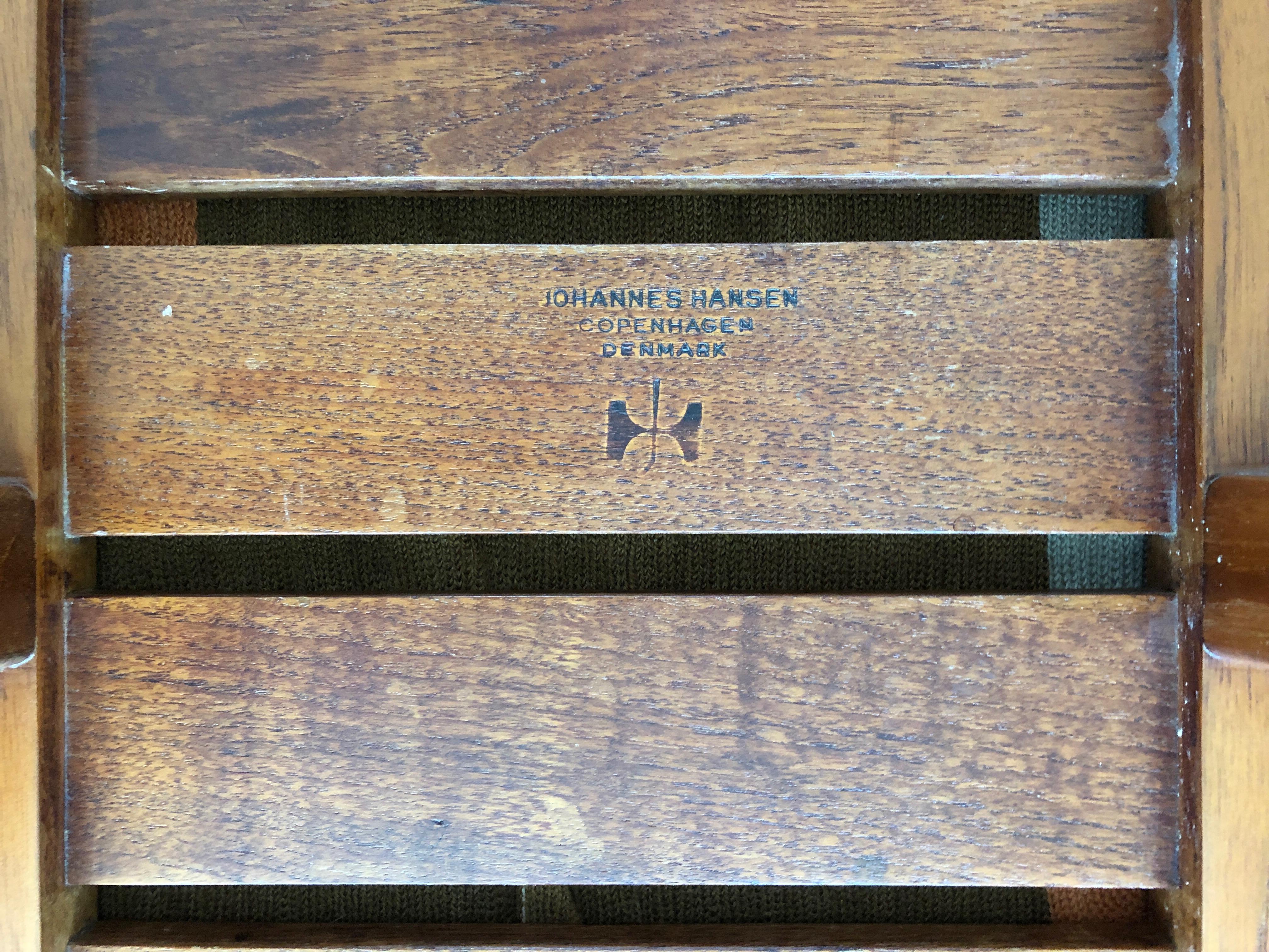 Hans Wegner Slatted Bench by Johannes Hansen In Good Condition In New York, NY
