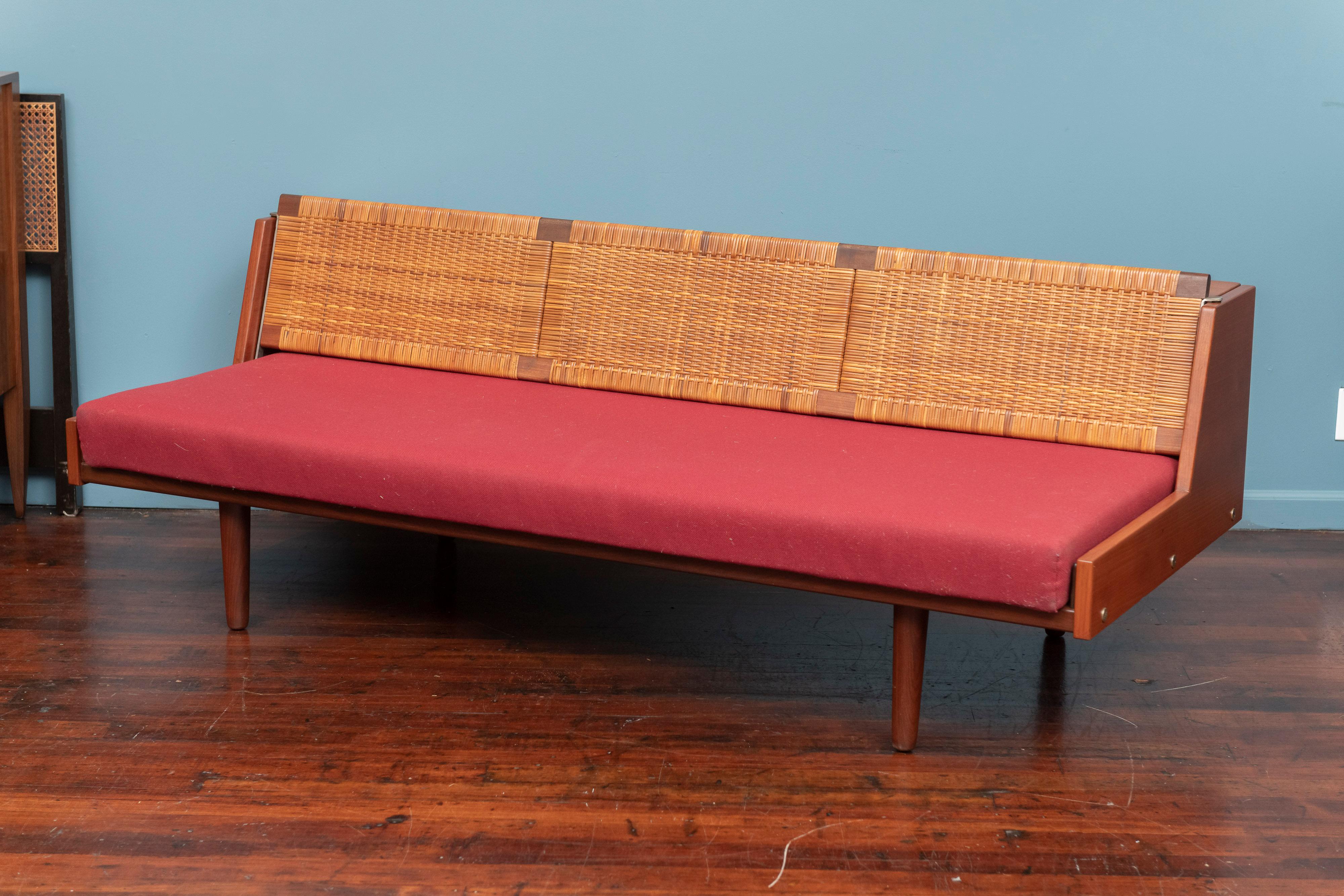 Sofá-cama Hans Wegner para GETAMA Danés en venta