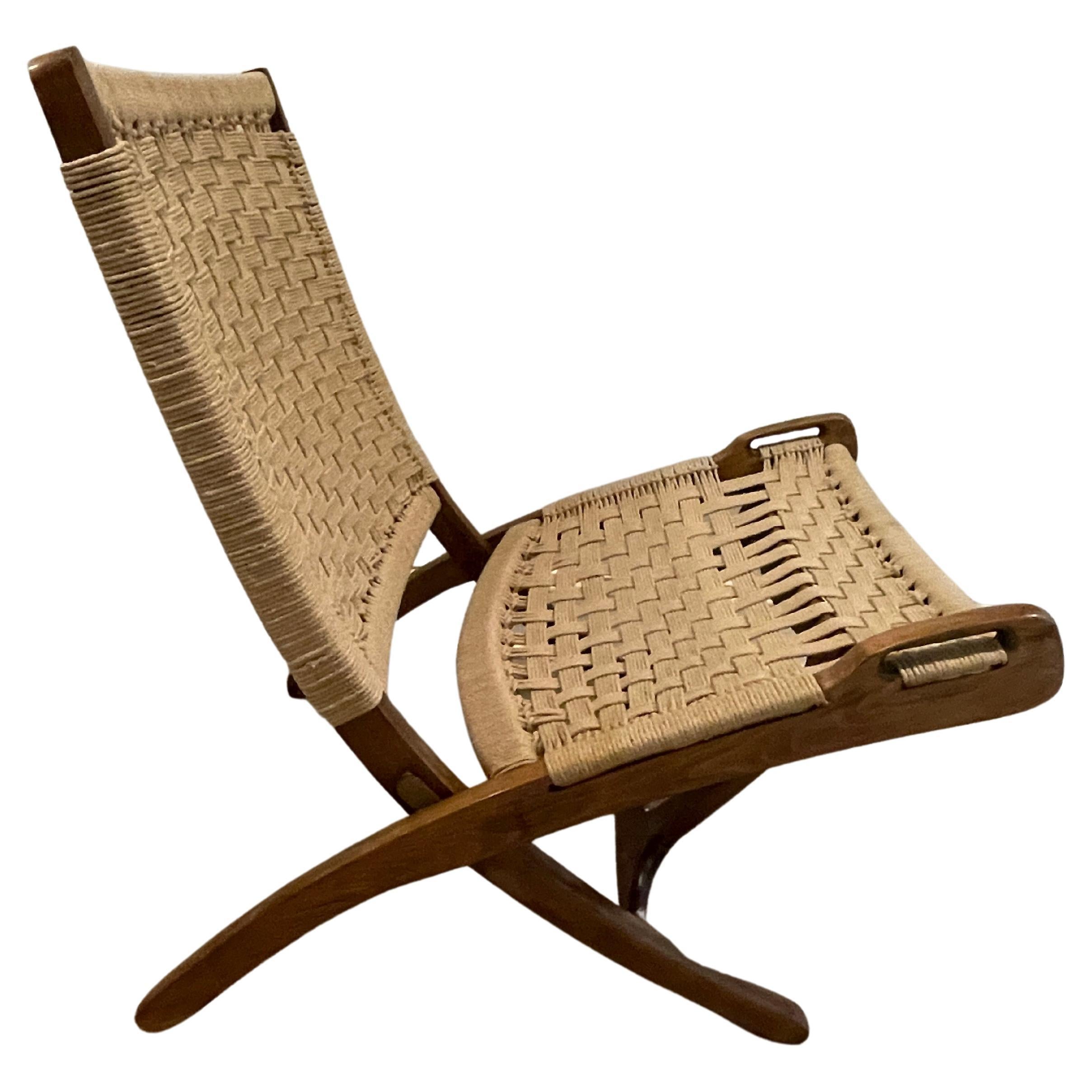 Hans Wegner Style Folding Rope Chair