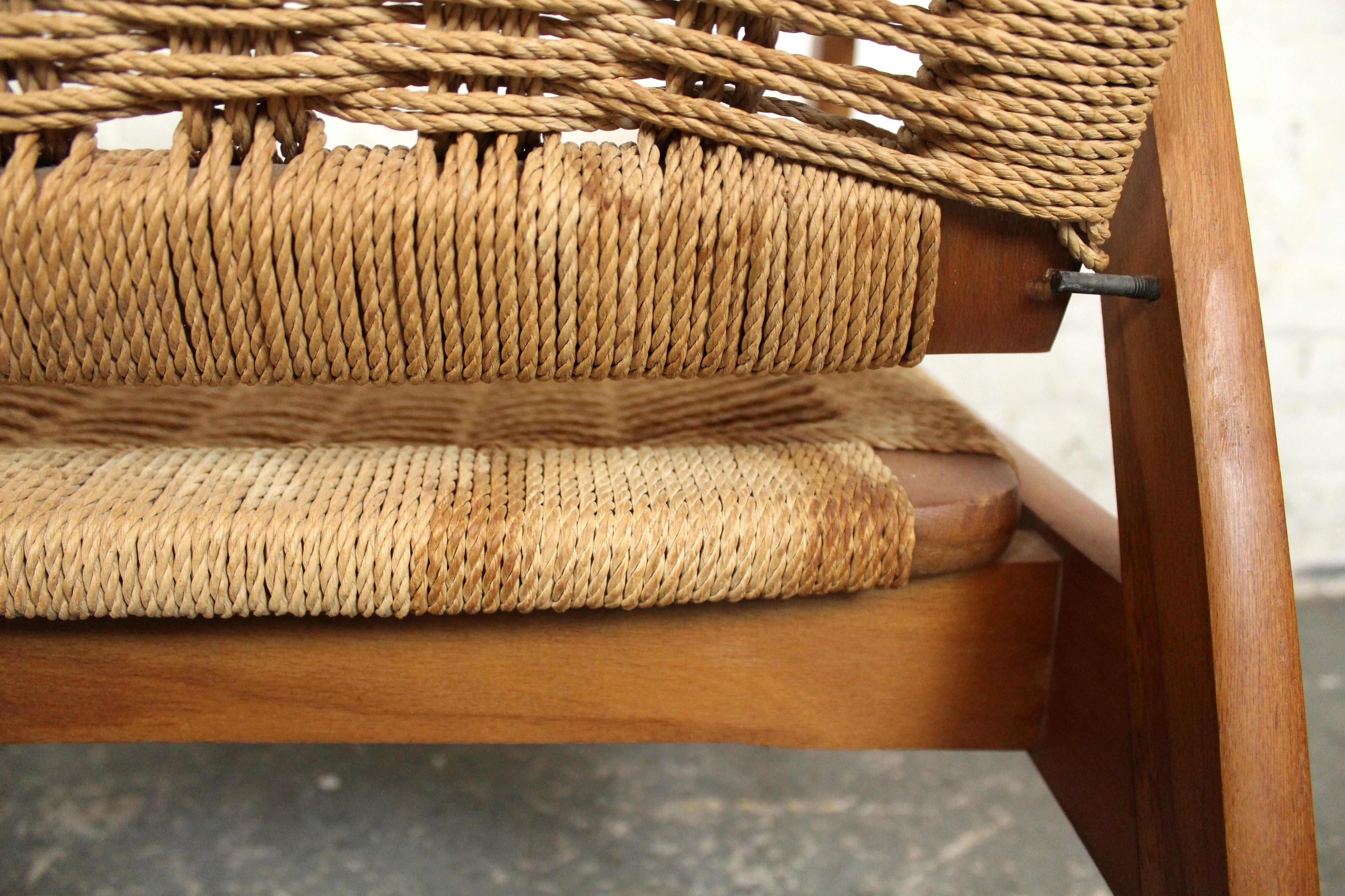Hans Wegner Style Reclining Rope Armchair For Sale 4