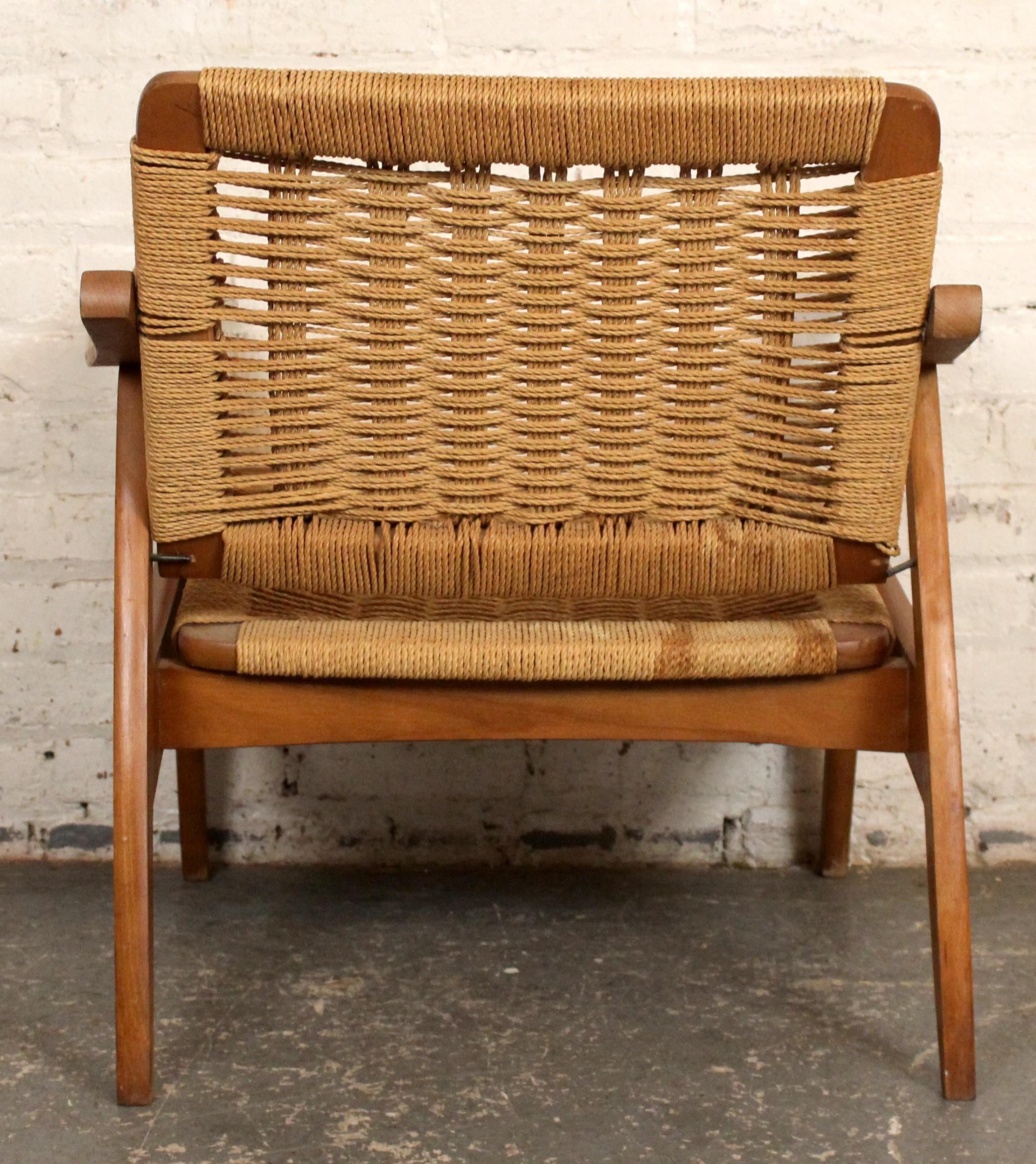Macedonian Hans Wegner Style Reclining Rope Armchair For Sale