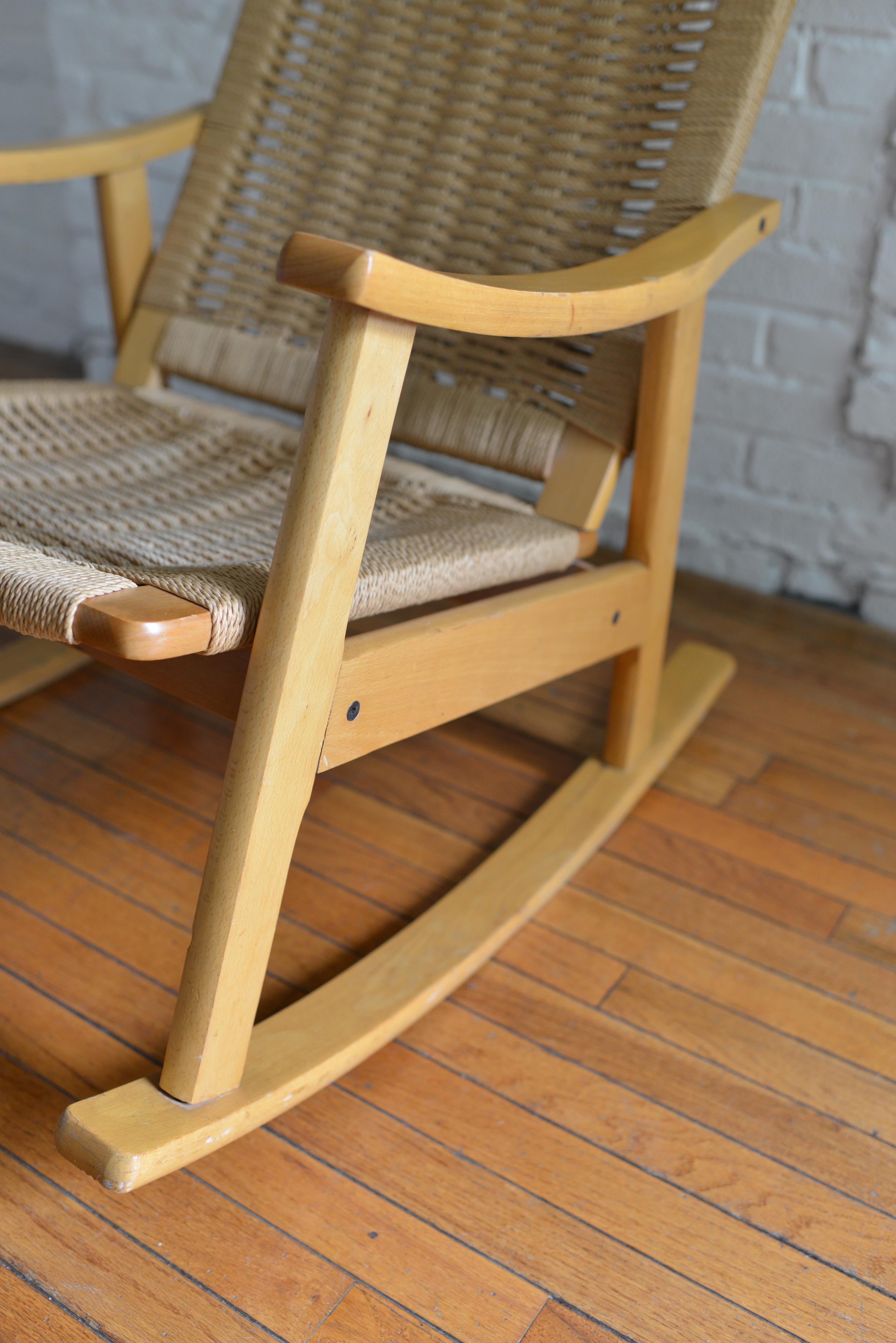 20th Century Hans Wegner Style Twisted Rope Rocking Chair Made in Yugoslavia