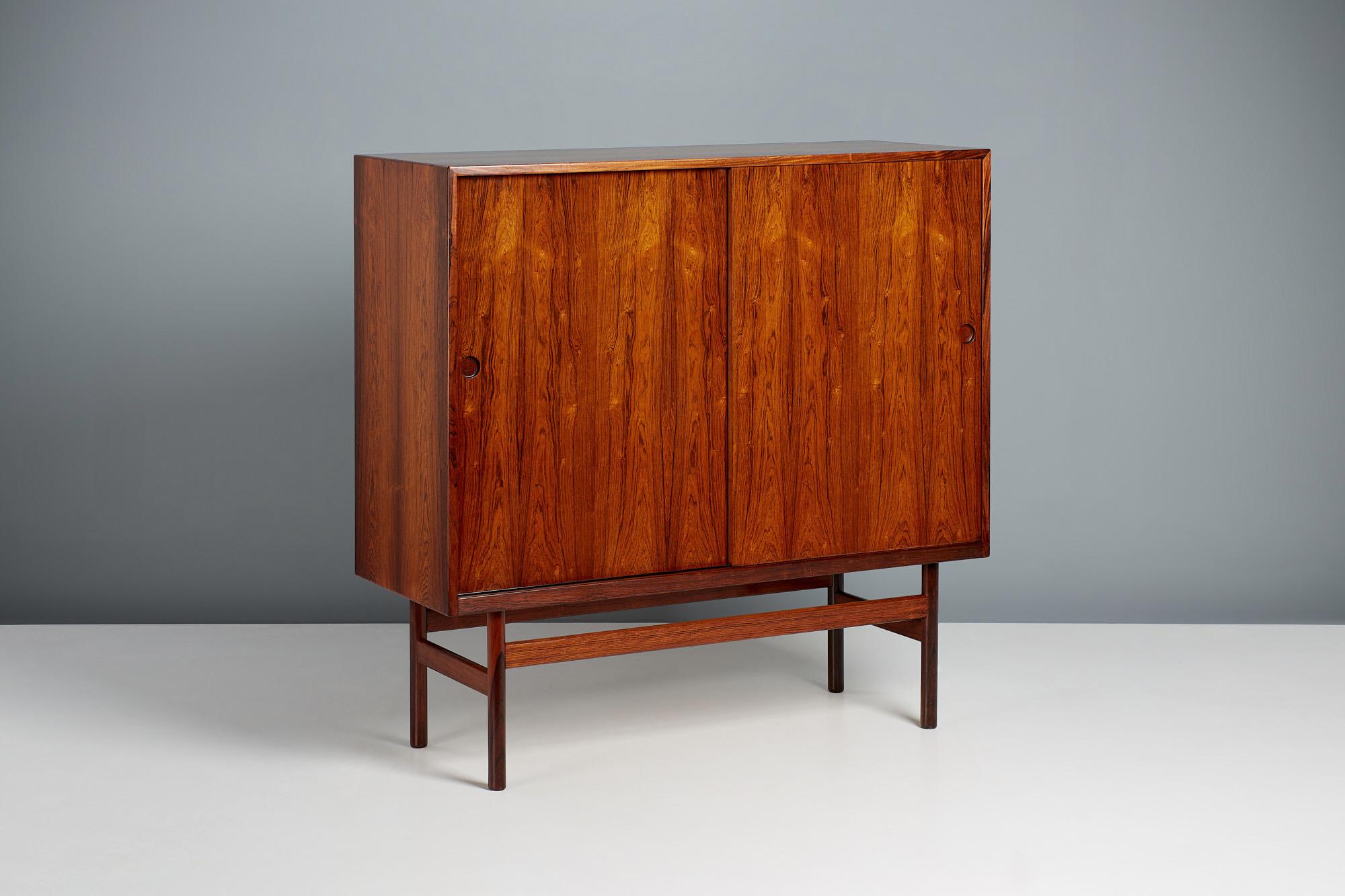 Hans Wegner Tall Rosewood Cabinet c1960s For Sale 3