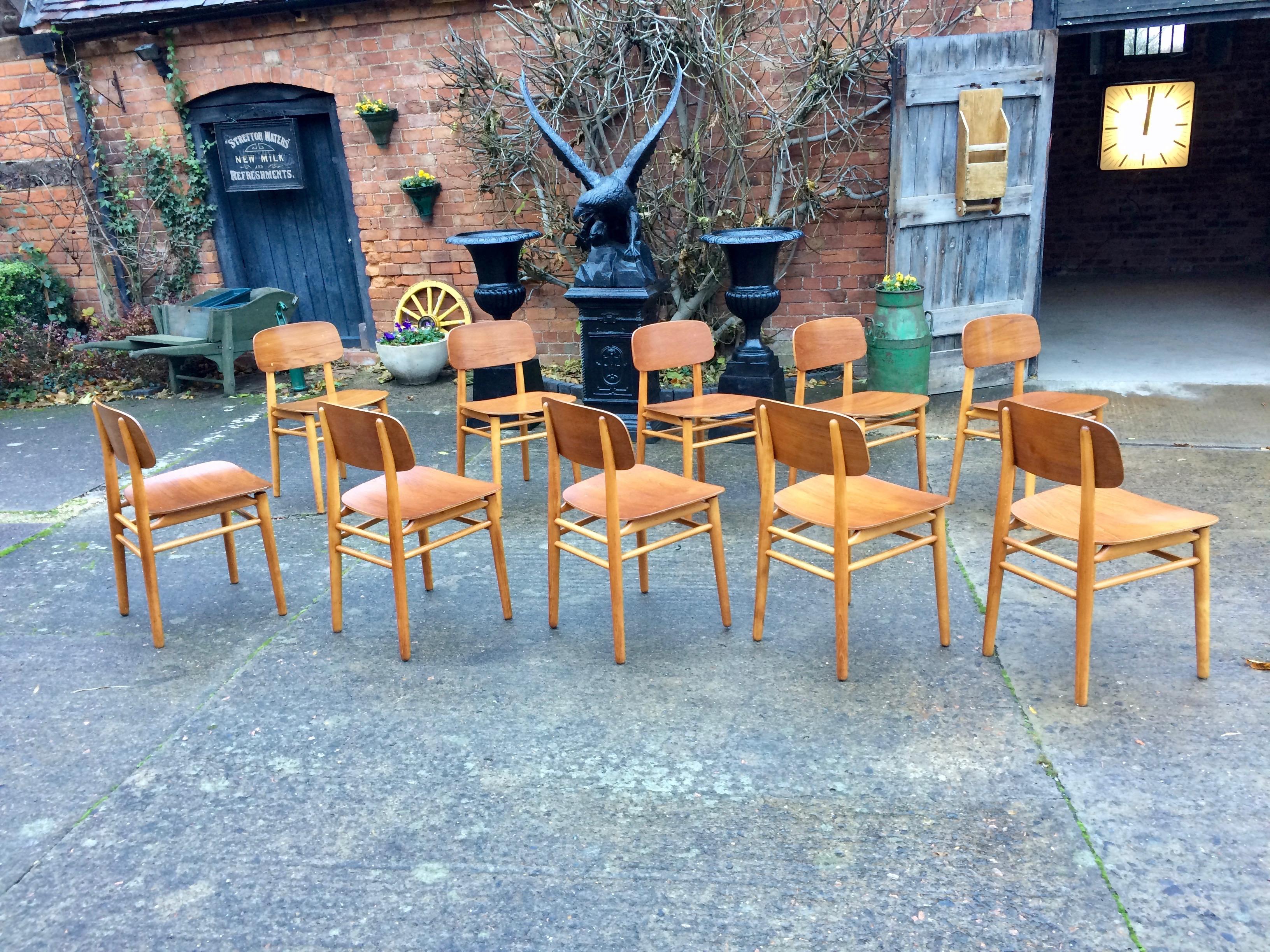 Hans Wegner Teak Dining Chairs Set of Ten for Fritz Hansen 4101, Denmark 5