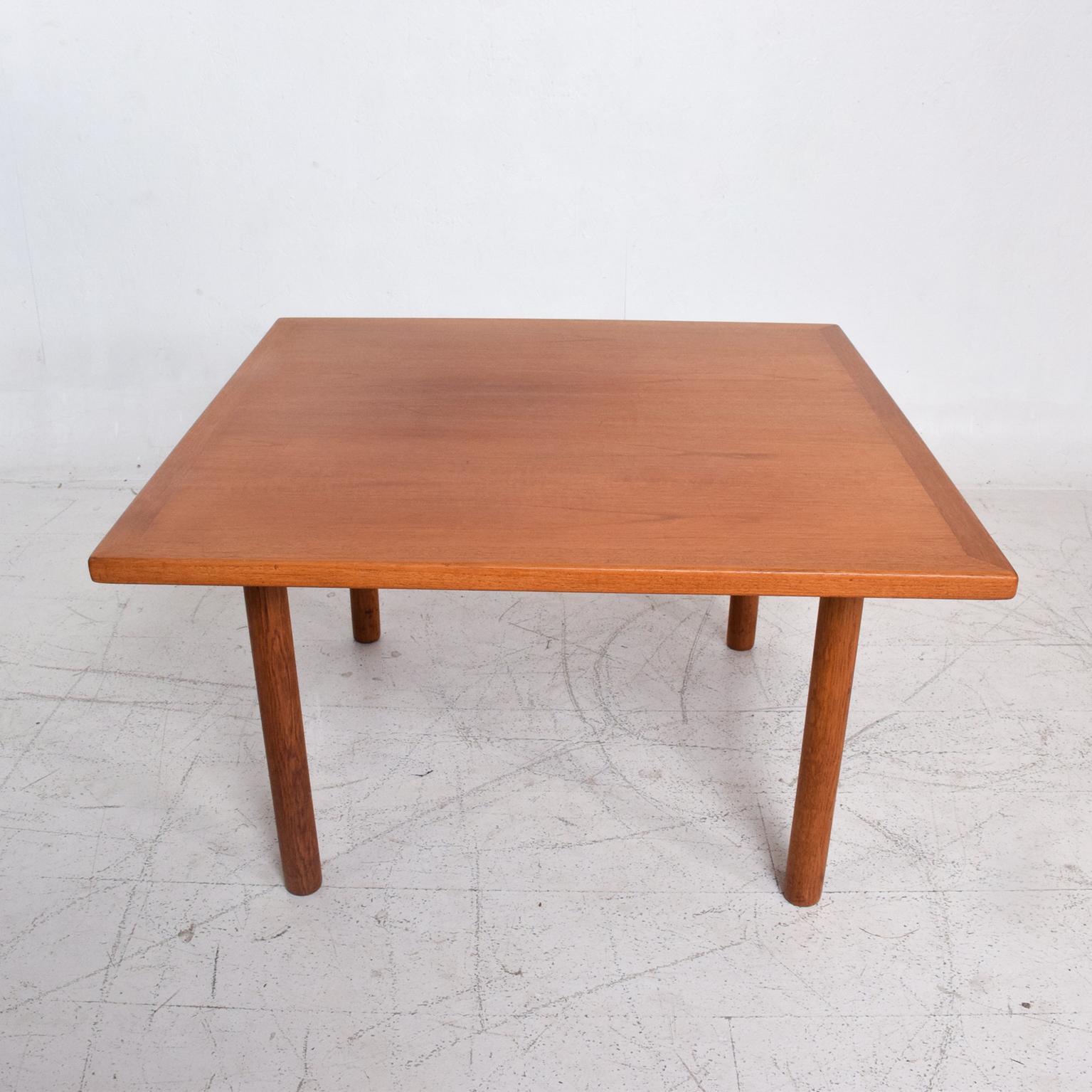 For your consideration a vintage coffee table by Has Wegner, teak top with oak legs.
Legs can be removed for sage and easy shipping. 

Dimensions: 19