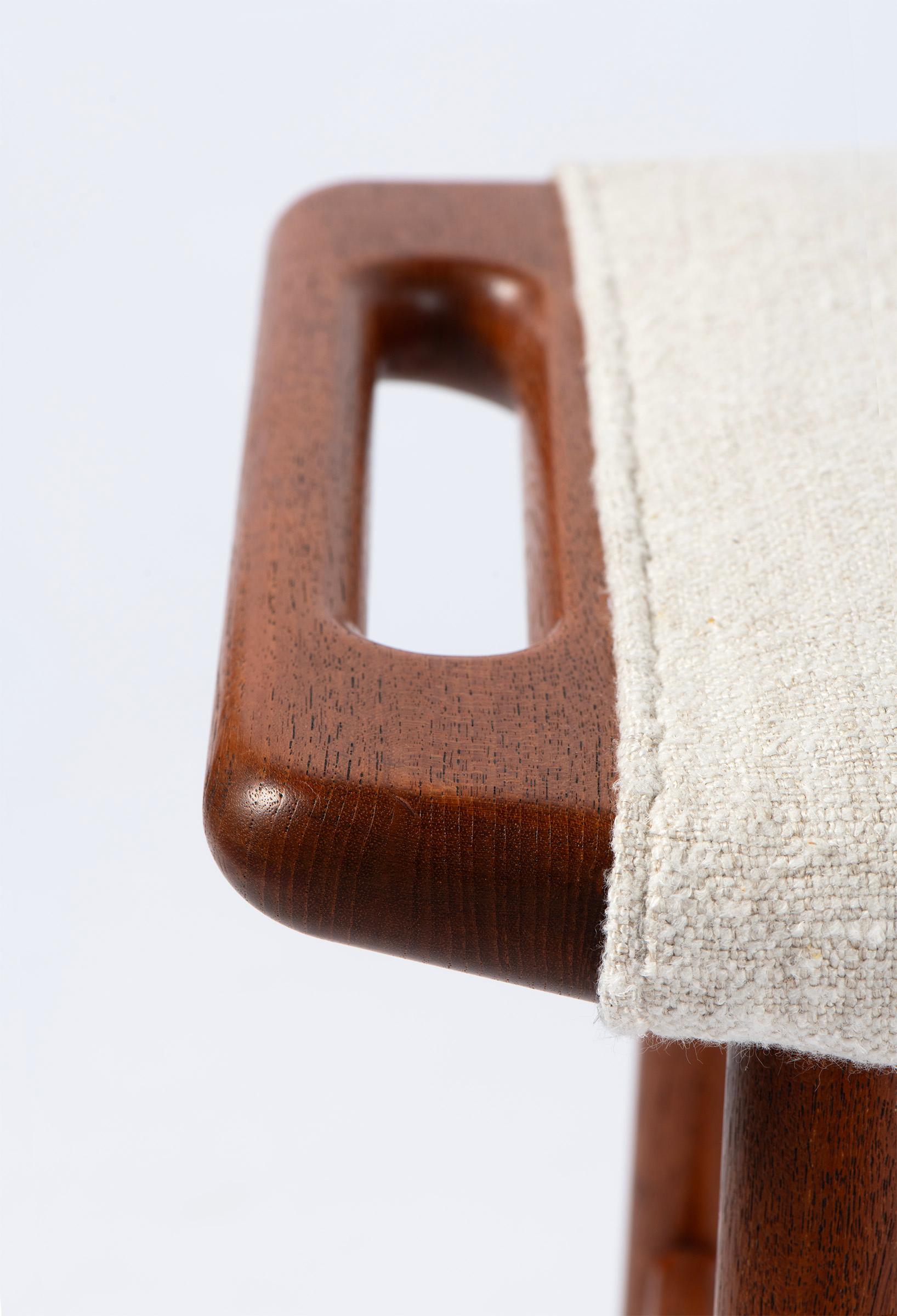 Hans Wegner Teak Piano Stool c1950s Tela en venta