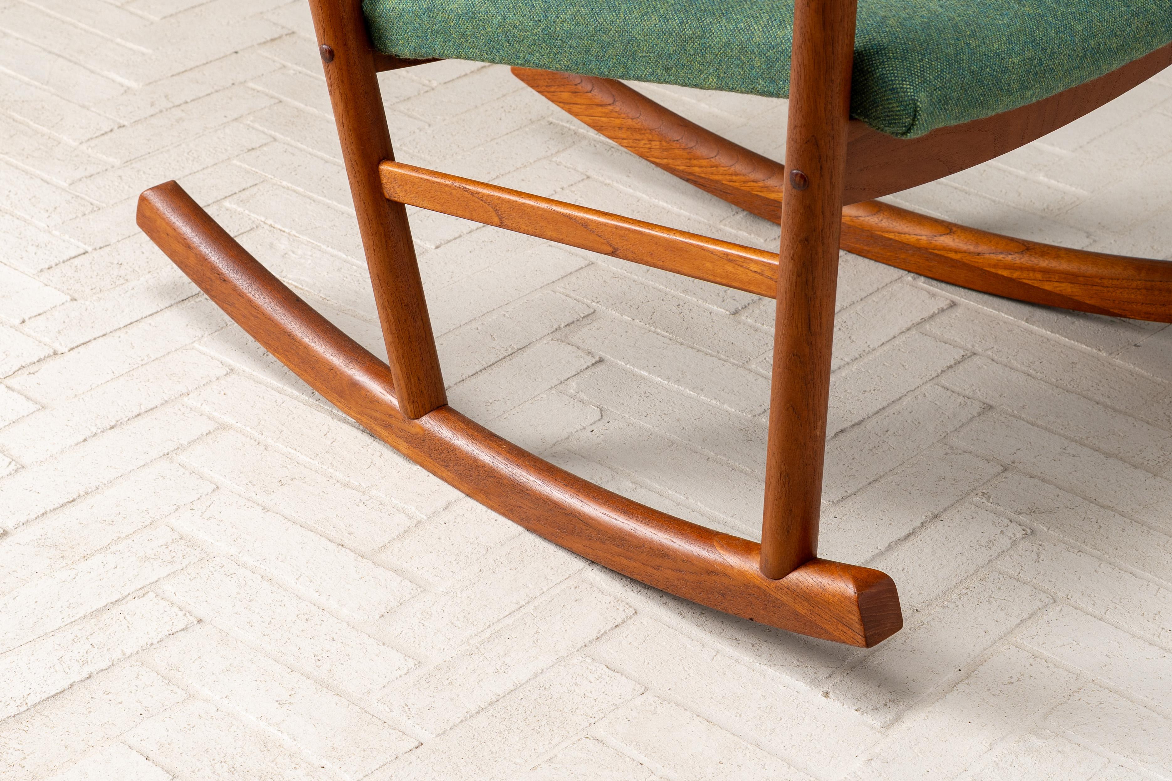 Hans Wegner Teak Rocking Chair 8