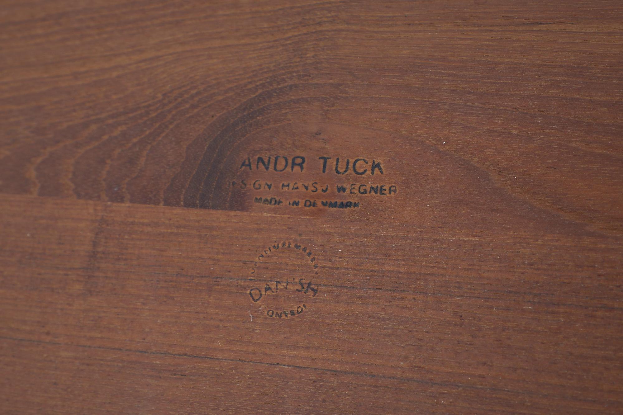 Table d'appoint en teck de Hans Wegner pour Andreas Tuck, années 1960 en vente 7
