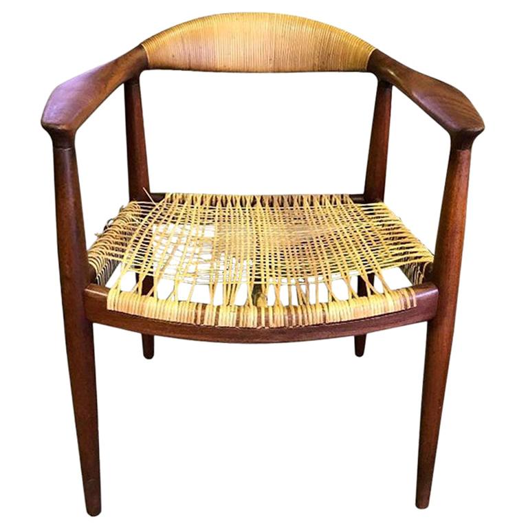 Round Chair