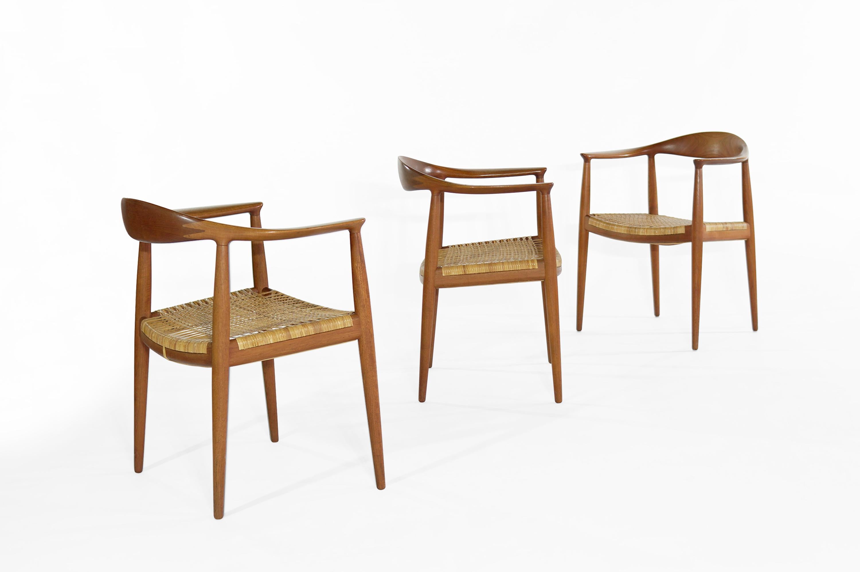 Hans Wegner The Chair, Model JH501, Johannes Hansen, Denmark, 1950s In Excellent Condition In Westport, CT