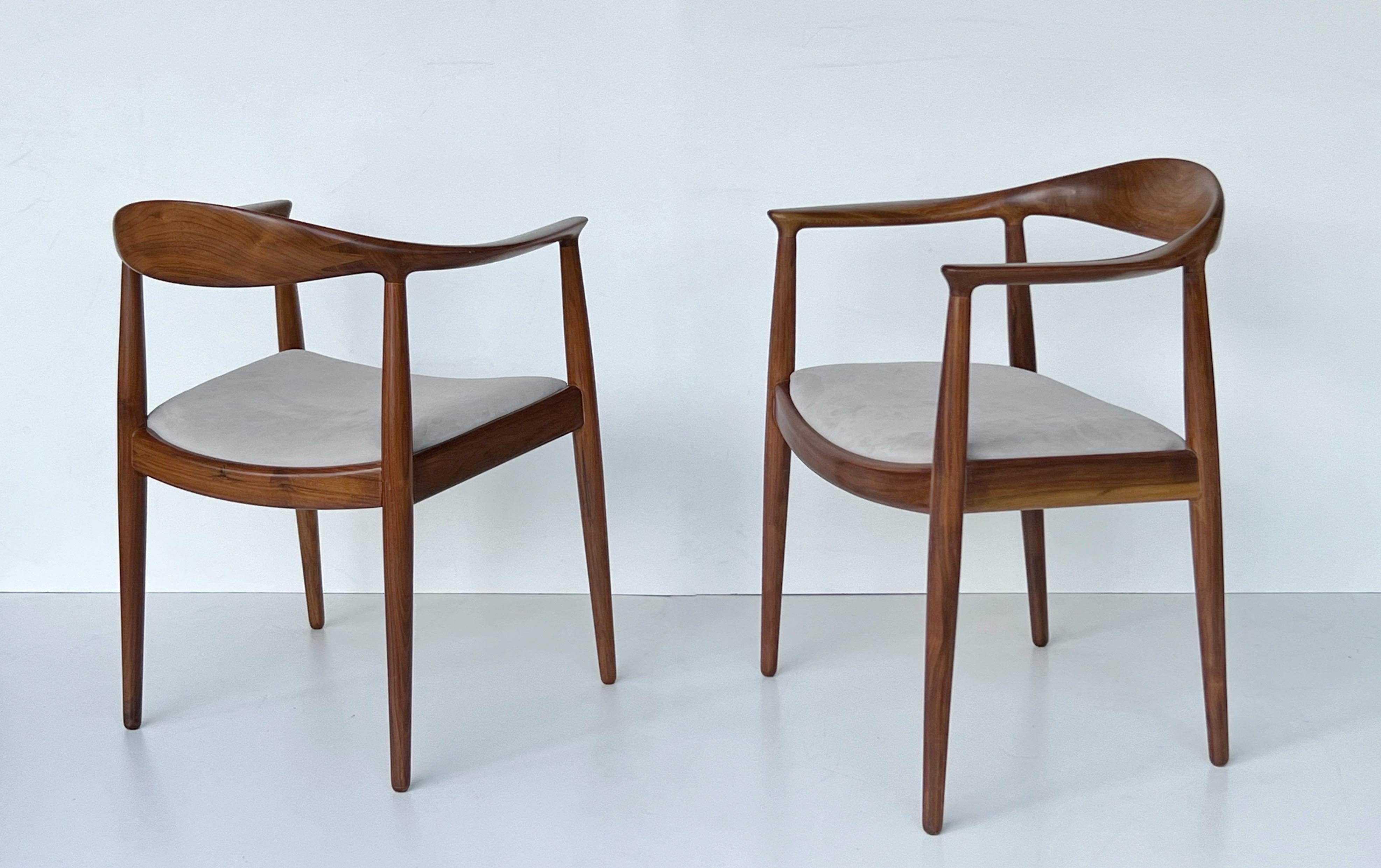 Hans Wegner The Chair Walnut Model JH503  by Johannes Hansen  2 Available For Sale 1