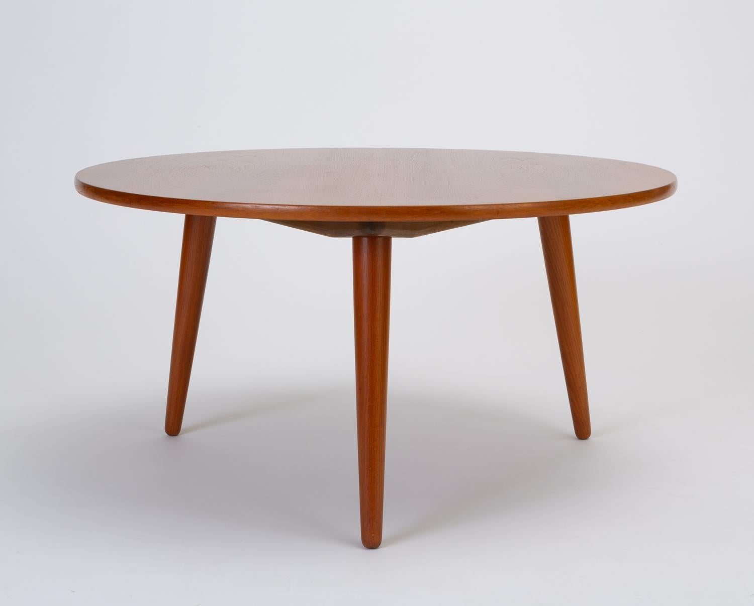 Danish Hans Wegner Three-Legged Teak Coffee Table for Andreas Tuck