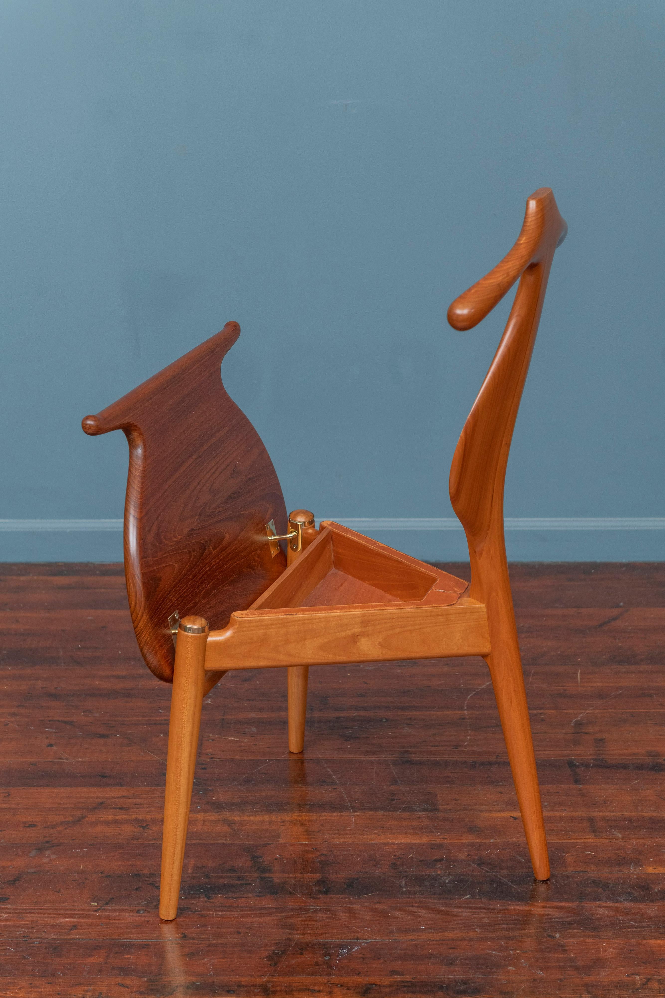 Hans Wegner Valet Chair for Johannes Hansen For Sale 1