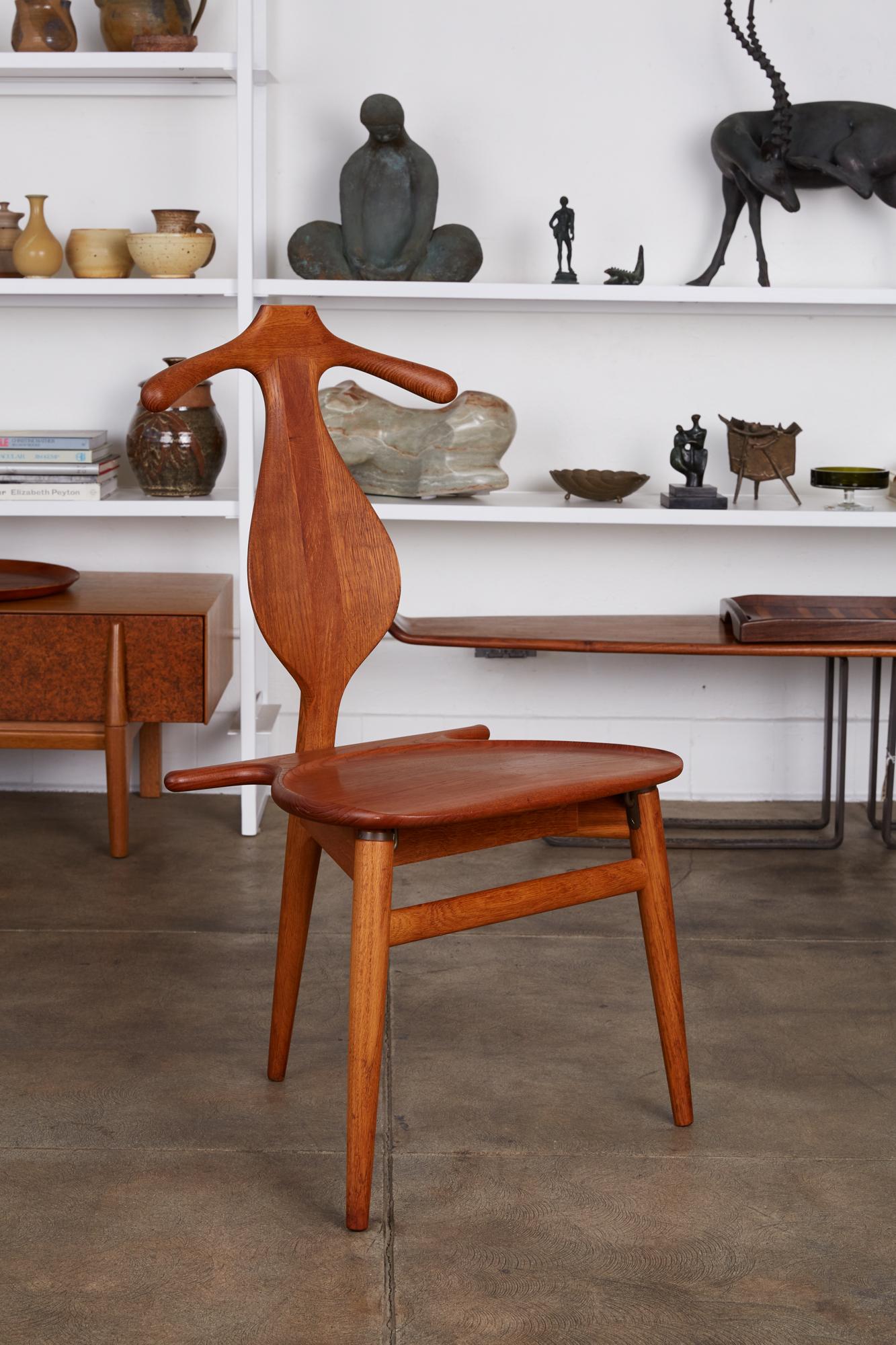 Hans Wegner Valet Chair In Excellent Condition In Los Angeles, CA
