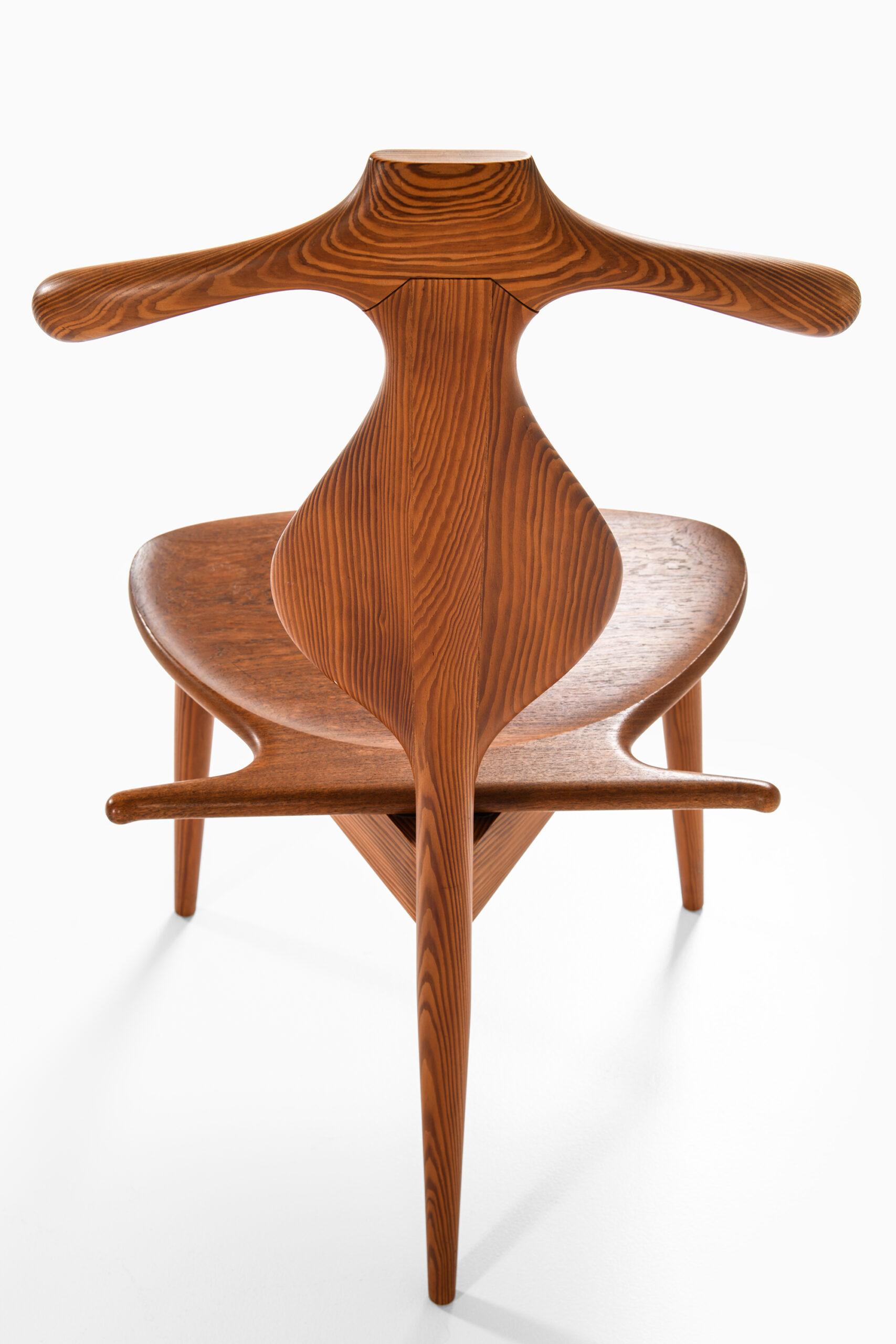 Hans Wegner Valet Chair Produced by Cabinetmaker Johannes Hansen in Denmark 1