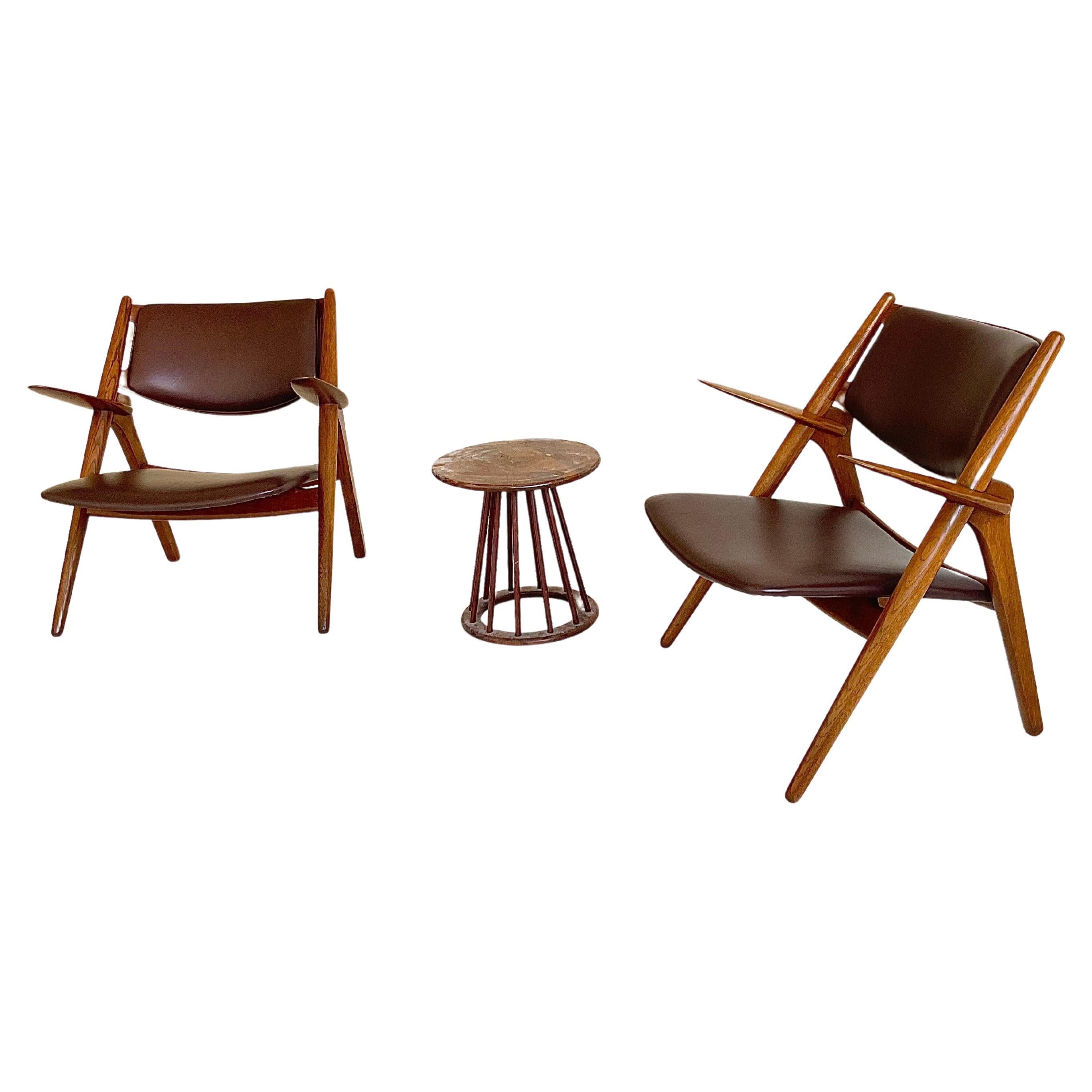 Hans Wegner Vintage Sawbuck Chairs for Carl Hansen CH28 in Oak & Leather, 1951 For Sale