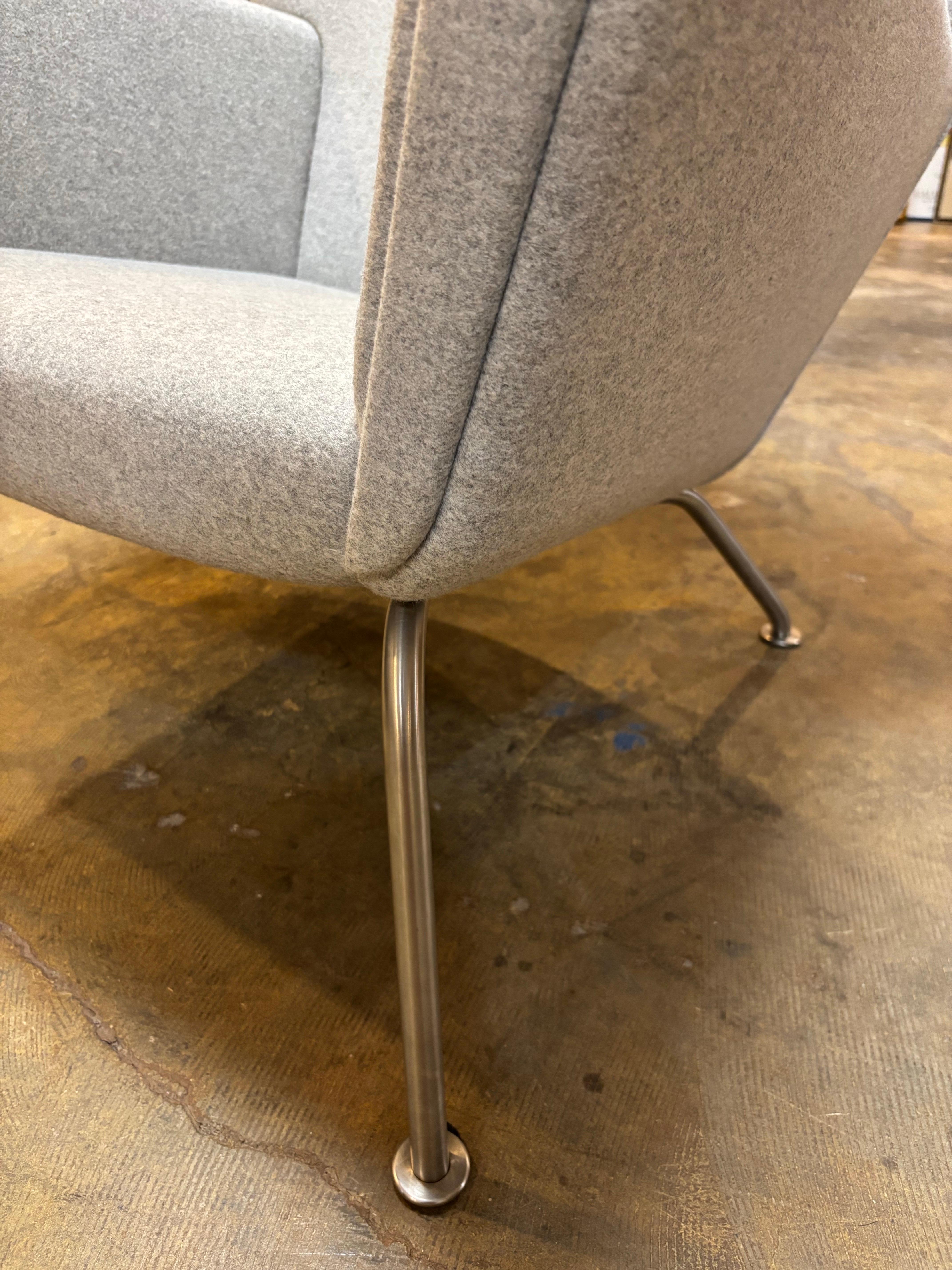 Hans Wegner Wing Lounge Chair für Carl Hansen & Søn im Zustand „Gut“ im Angebot in San Antonio, TX