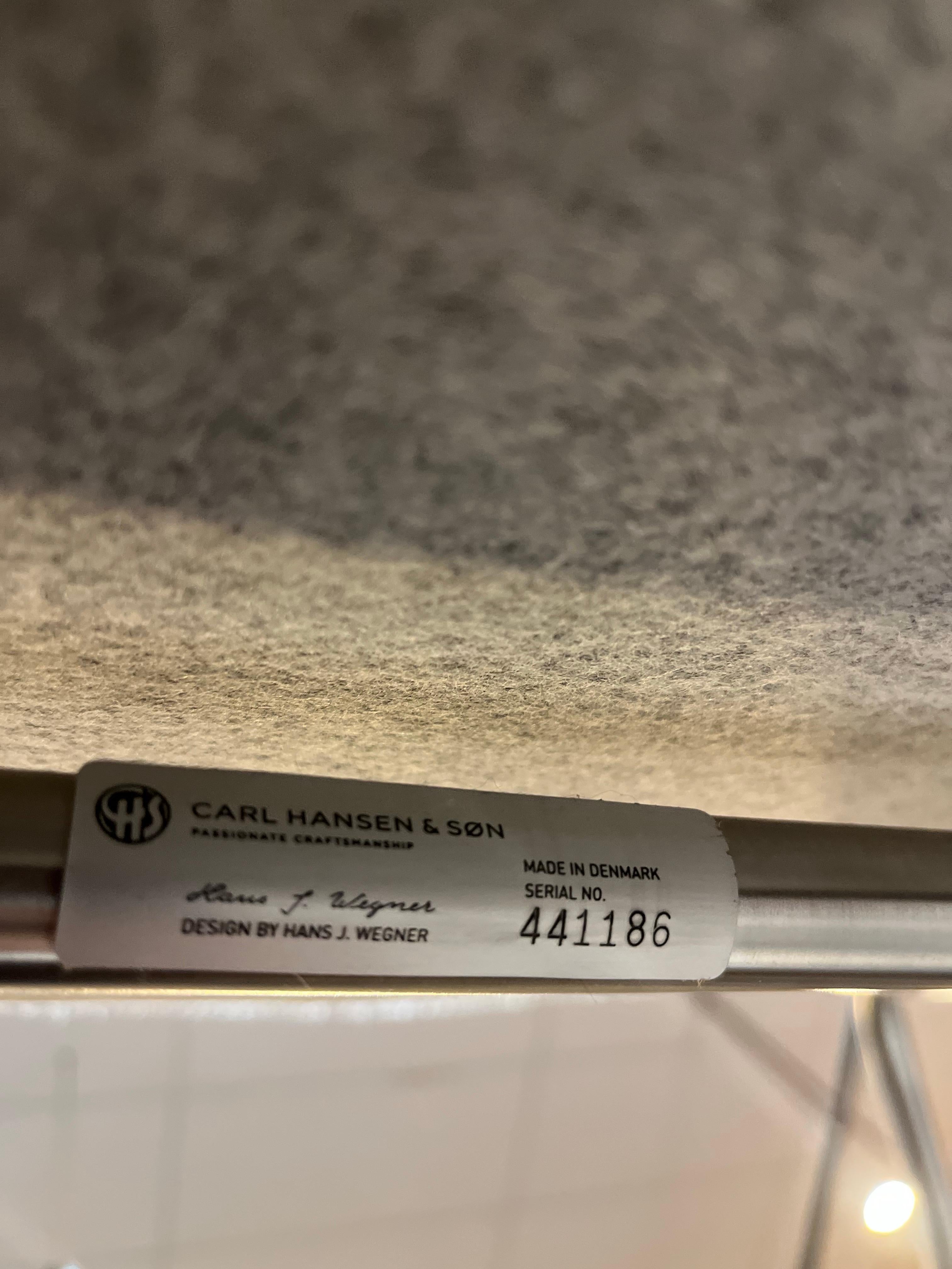 Acier inoxydable Chaise longue à oreilles Hans Wegner pour Carl Hansen & Søn en vente
