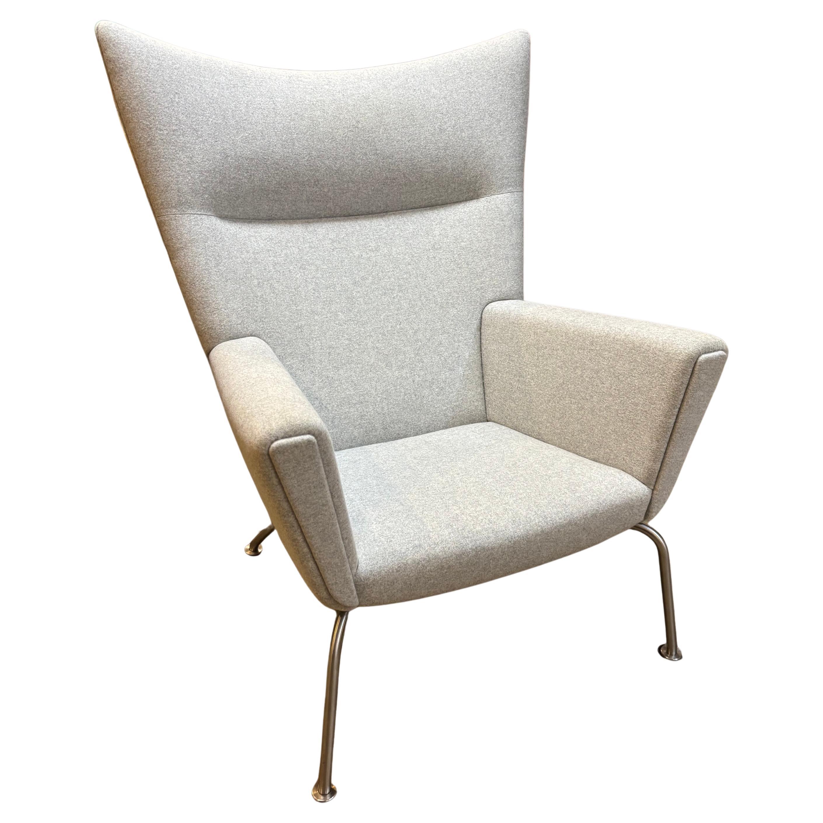 Hans Wegner Wing Lounge Chair für Carl Hansen & Søn im Angebot