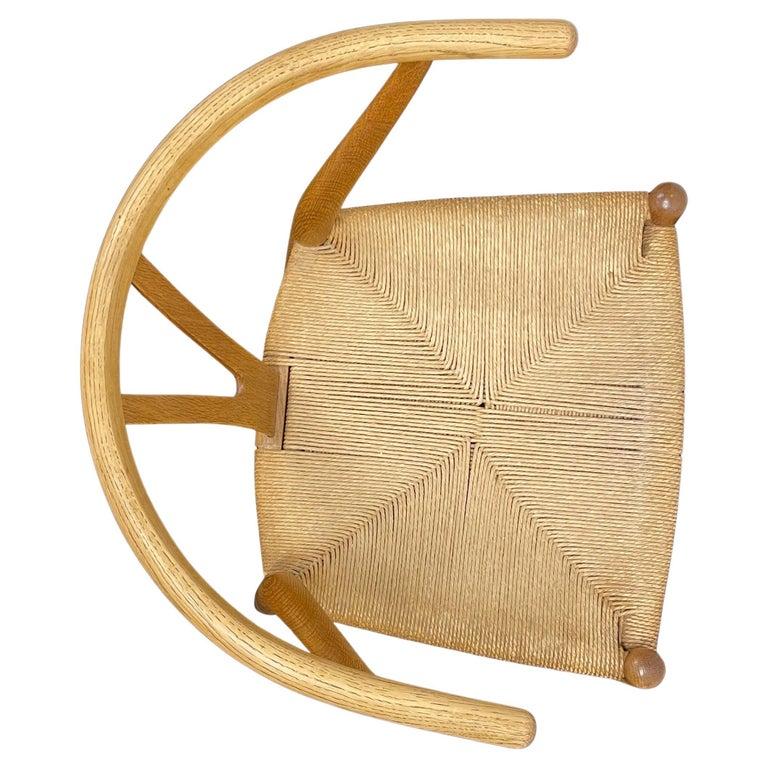 Hans Wegner vintage Wishbone CH-24 for Carl Hansen, 1970's edition in vendita 2