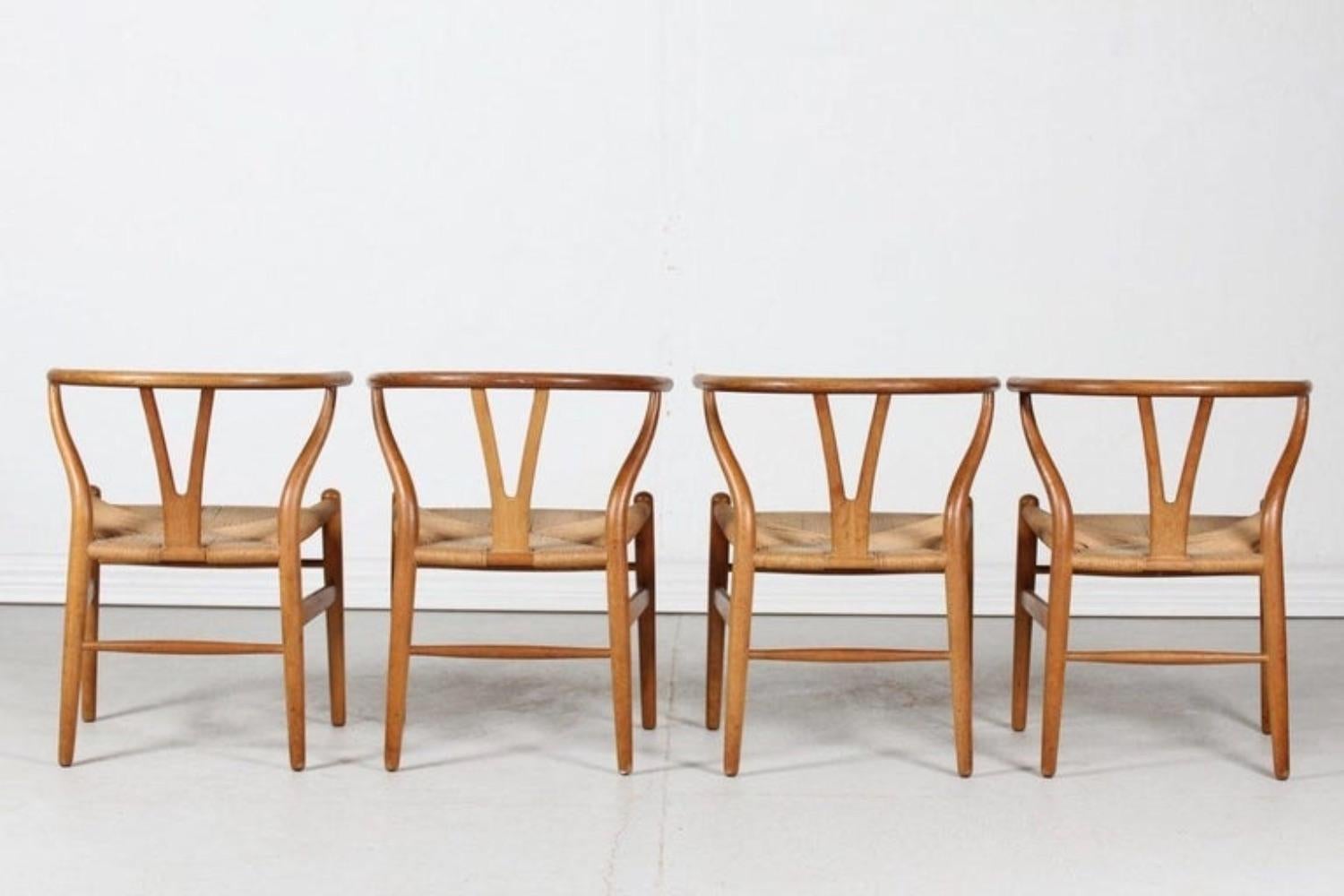 Mid-Century moderno Hans Wegner, Wishbone CH 24 pour Carl Hansen, 1950 in vendita