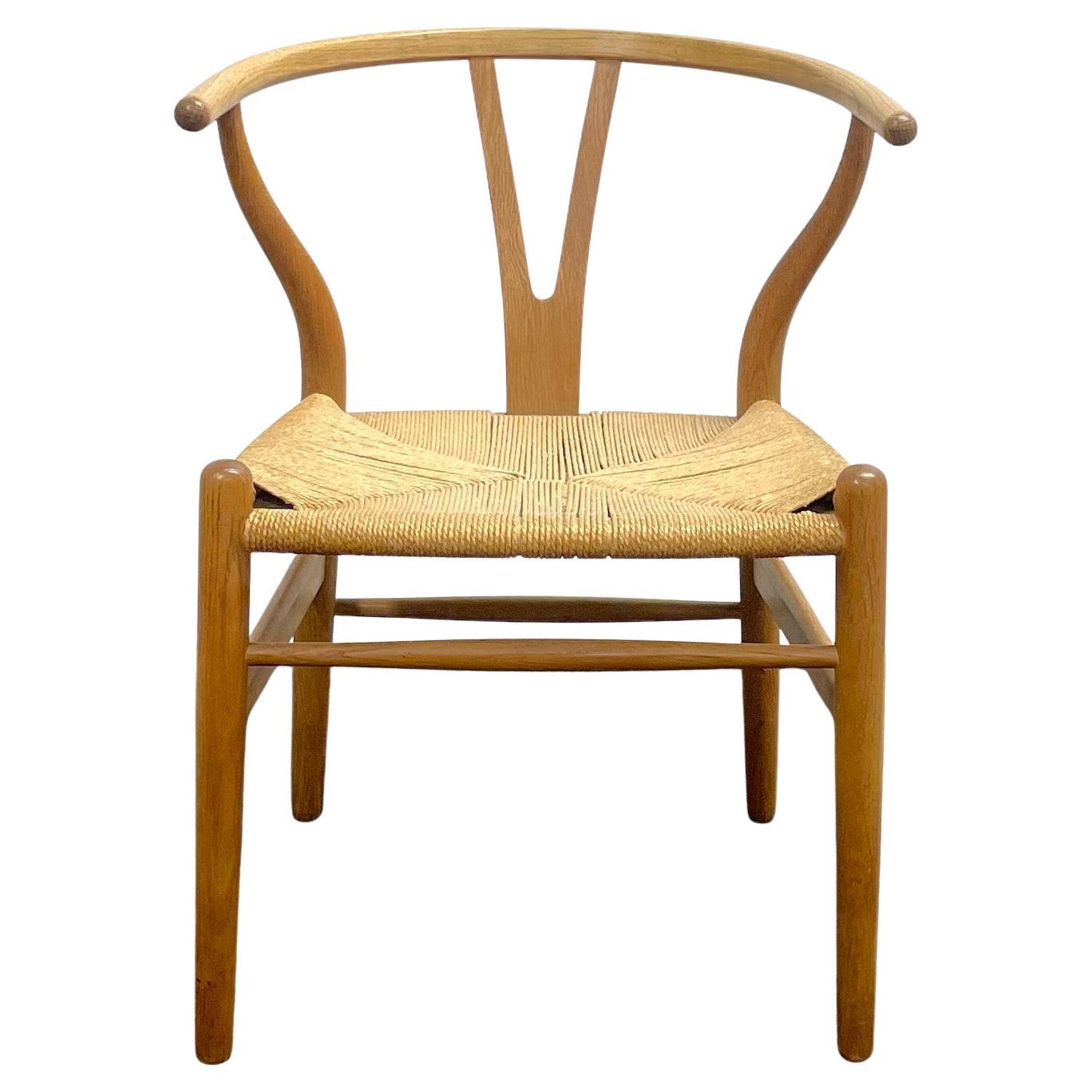Danese Hans Wegner Wishbone CH24 per Carl Hansen, 1950 in vendita