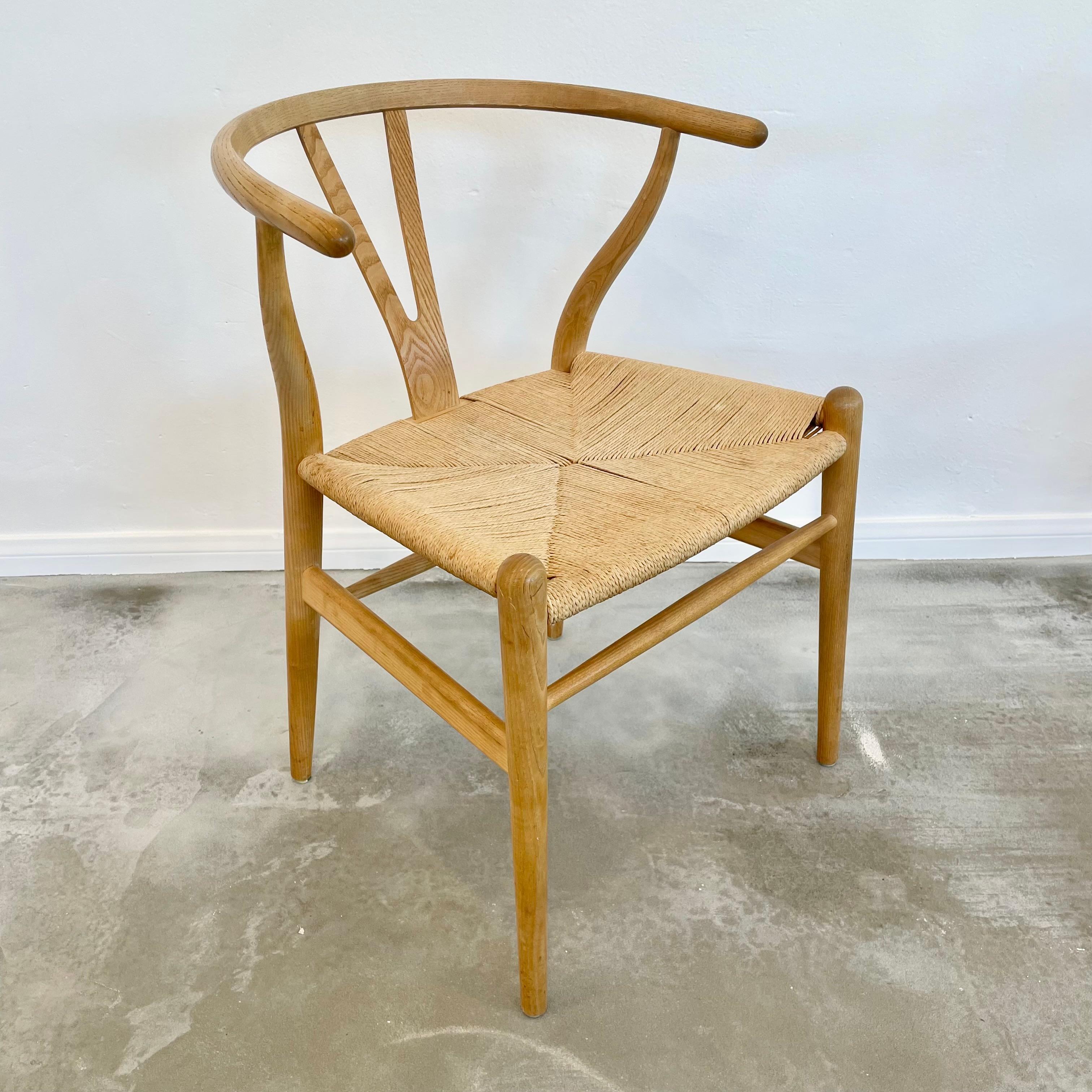 Hans Wegner Wishbone chairs by Carl Hansen & Søn 1