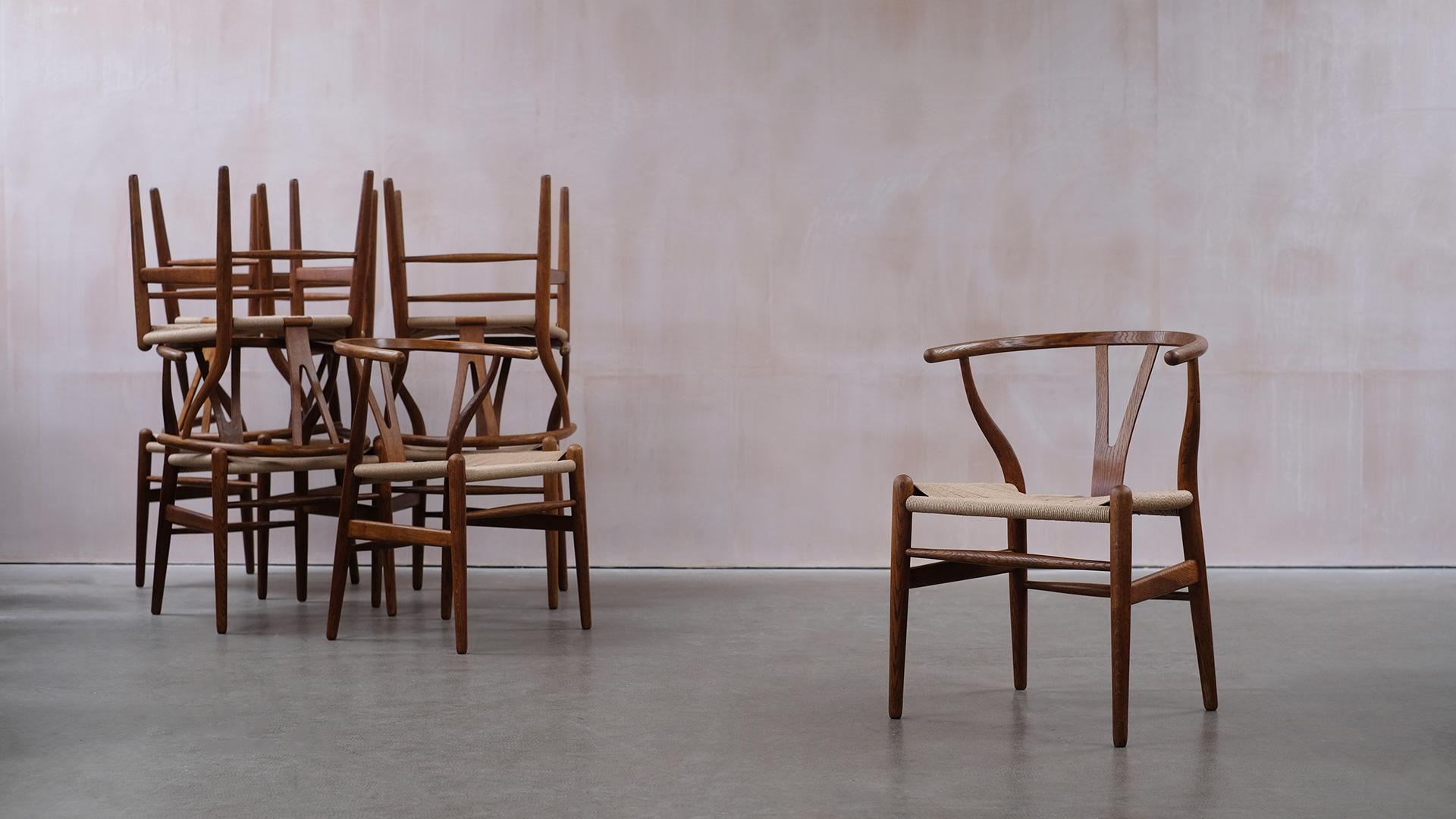 Scandinavian Modern 8 Hans Wegner Wishbone Chairs