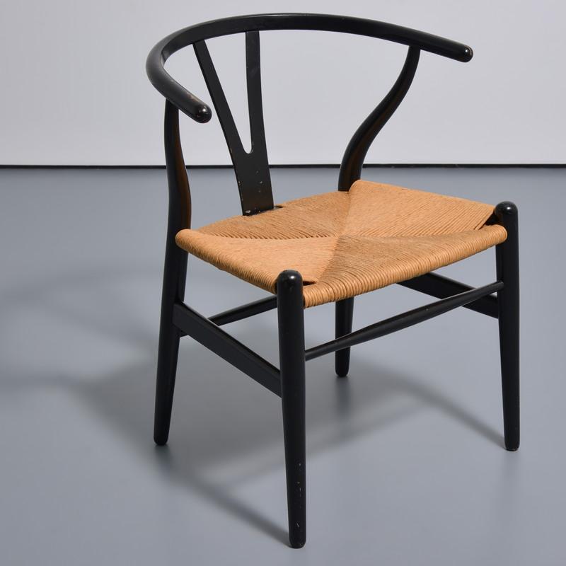20th Century Hans Wegner WISHBONE Chairs, Set of 10 For Sale