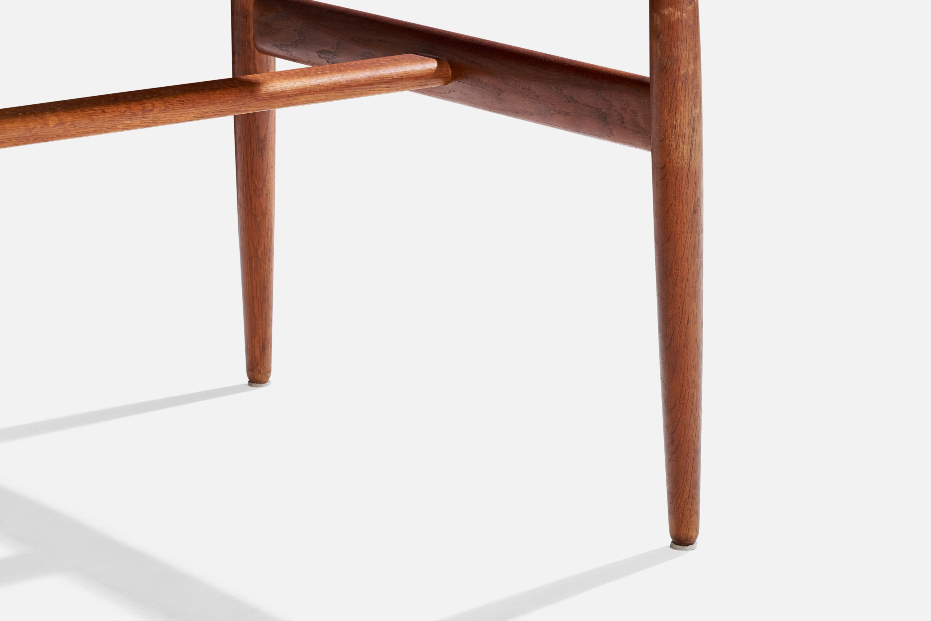 Hans Wegner, Wishbone Desk, Oak, Teak, Denmark, 1950s For Sale 2
